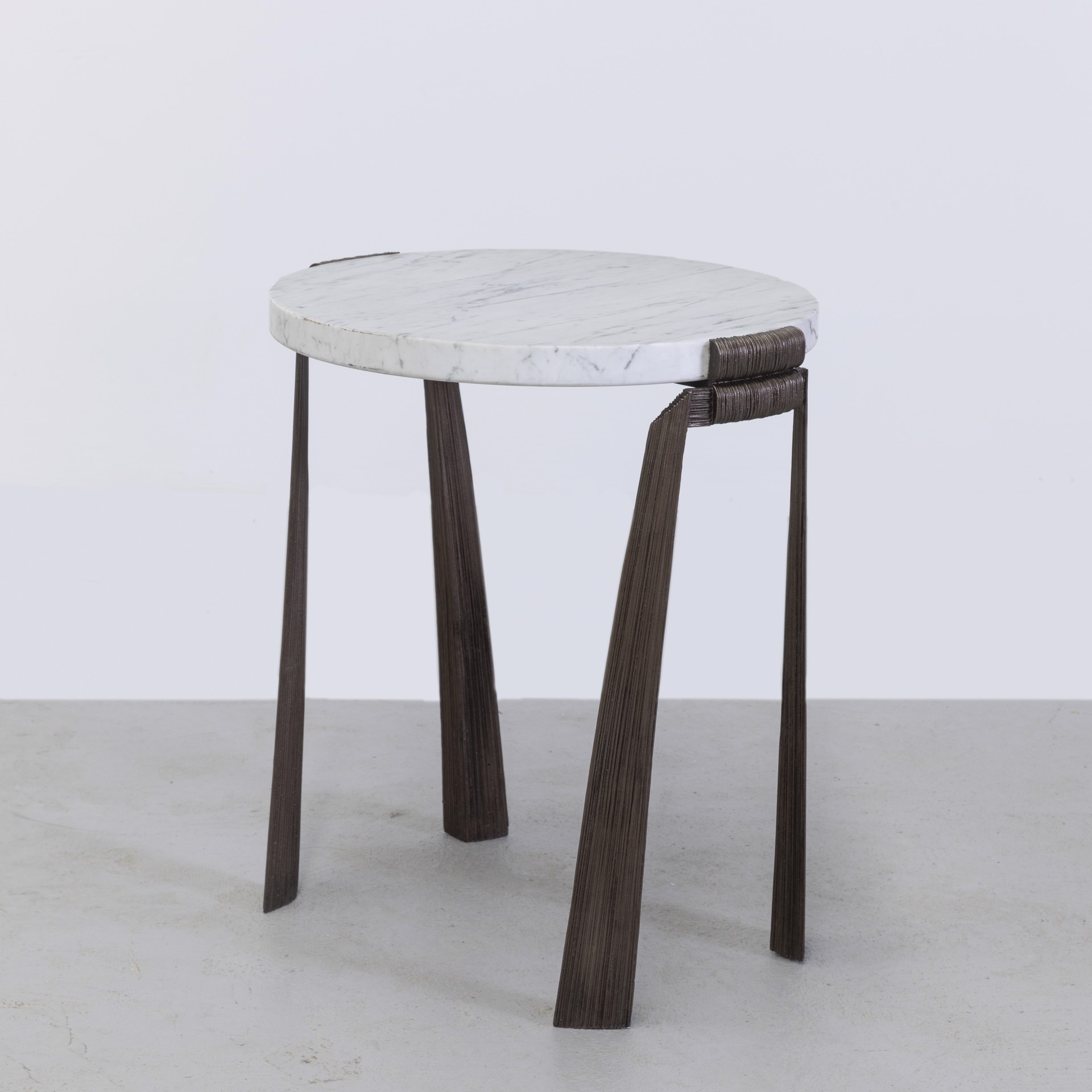 Side table in bronze and marble by Anasthasia Millot
