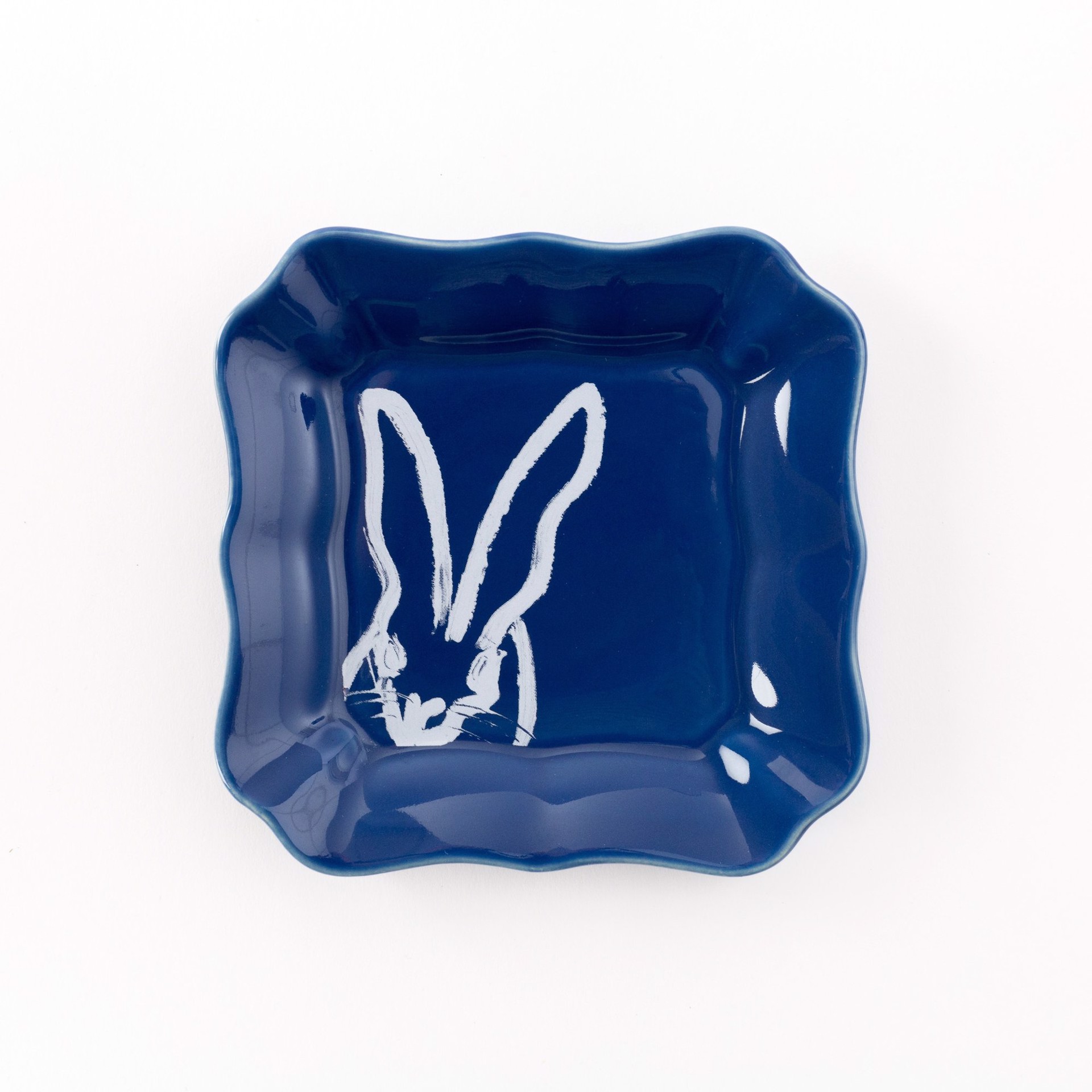 BLUE PORTRAIT PLATE by Hunt Slonem (Hop Up Shop)