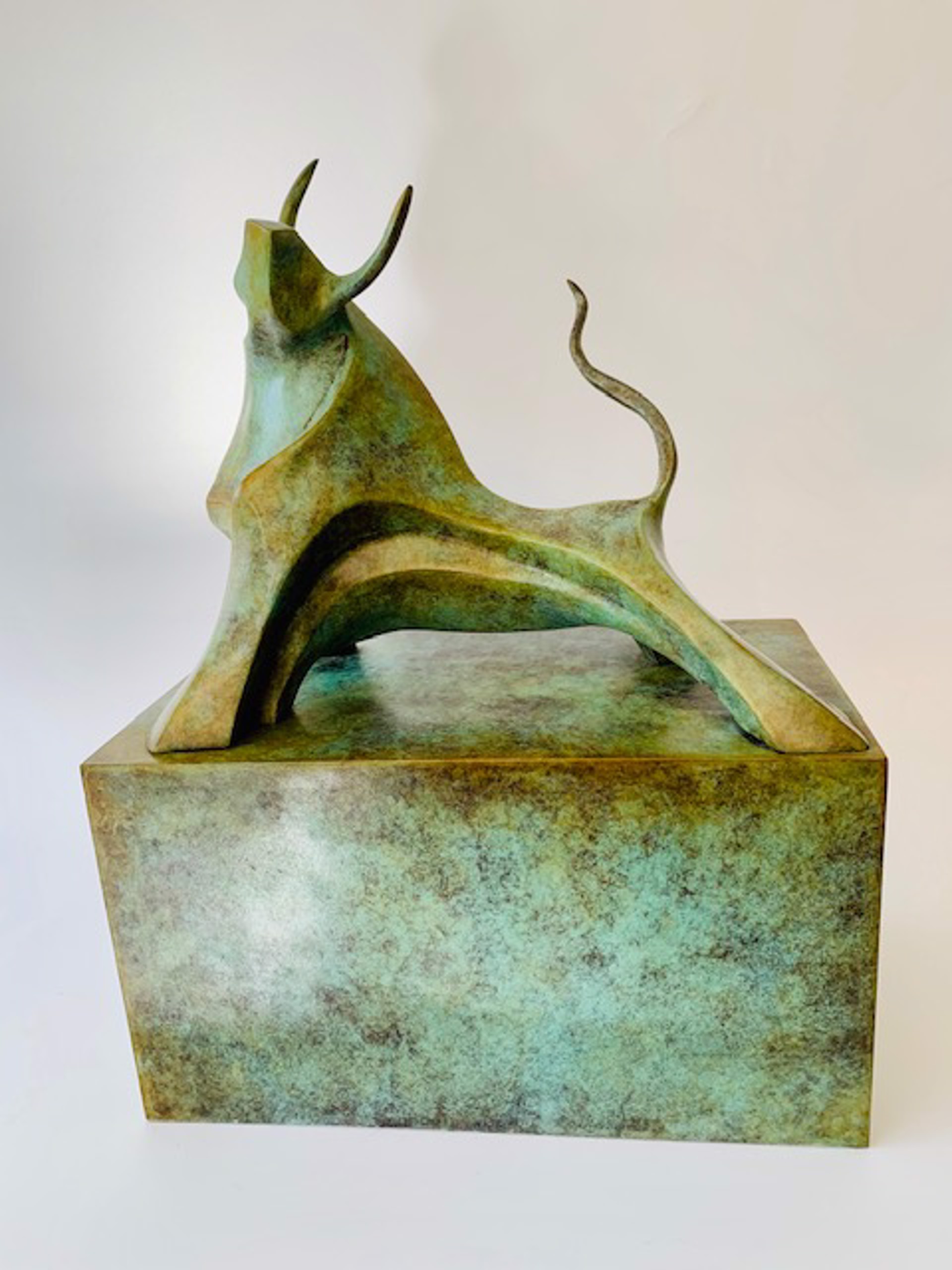 Le Petit Taureau - bronze bull sculpture