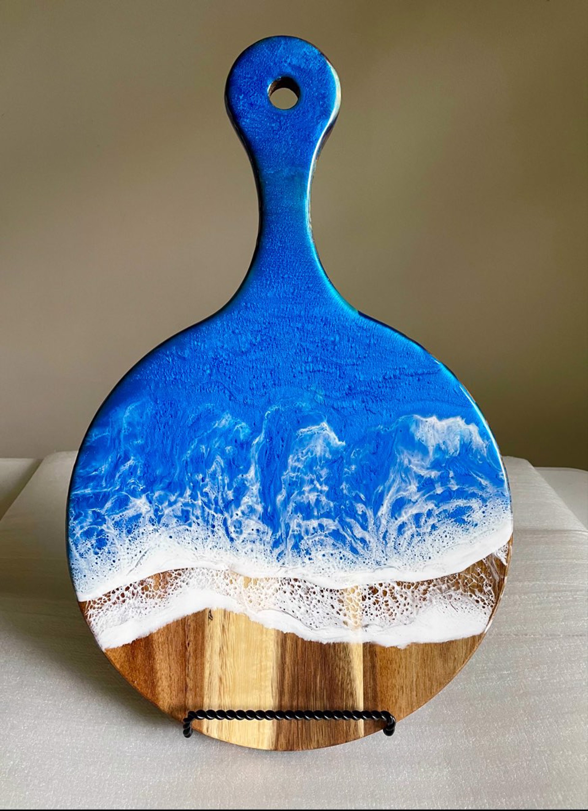 MDM22-15 Round Blue Resin and Wood Charcuterie Board by Mary Duke McCartt
