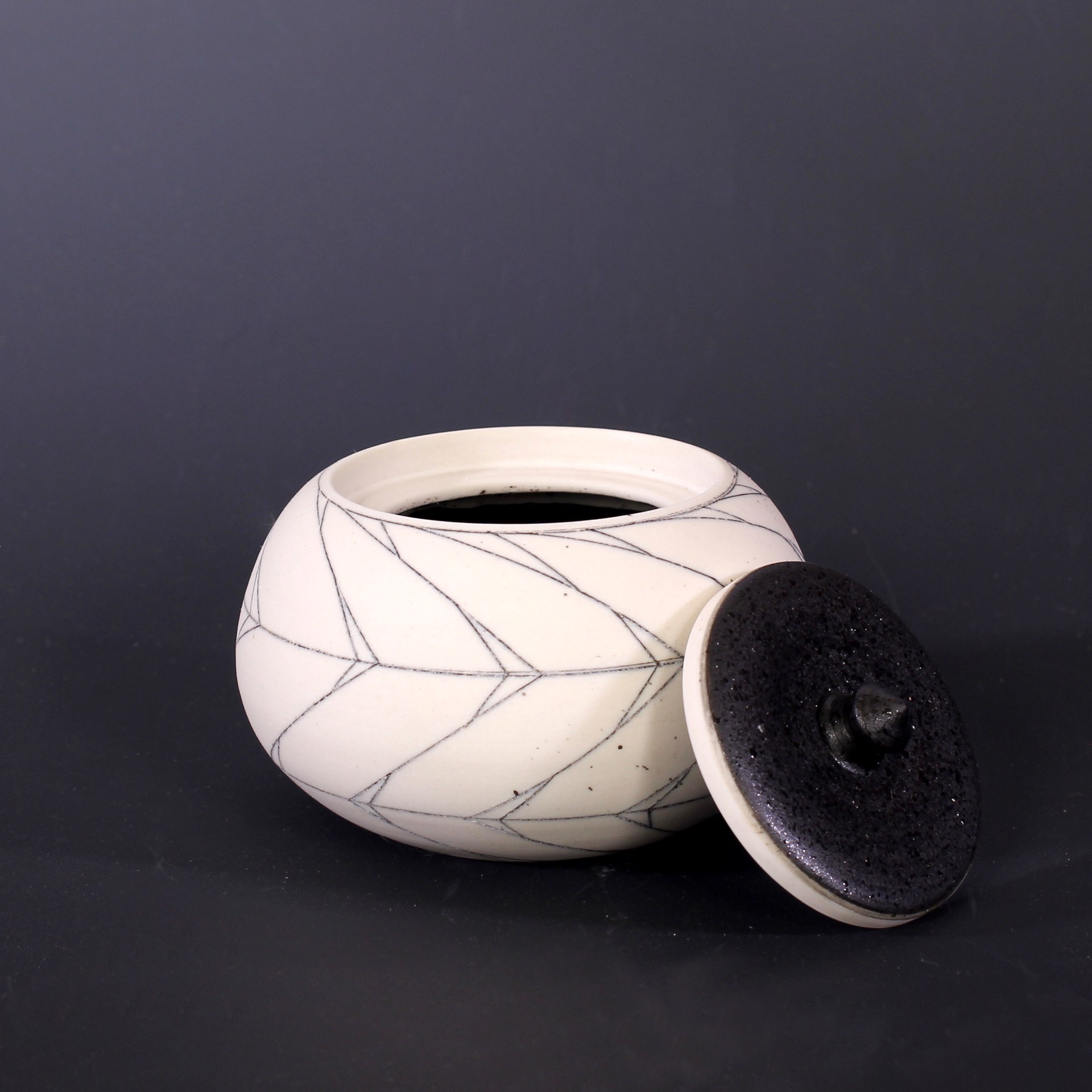 Herringbone Jar by Bianka Groves