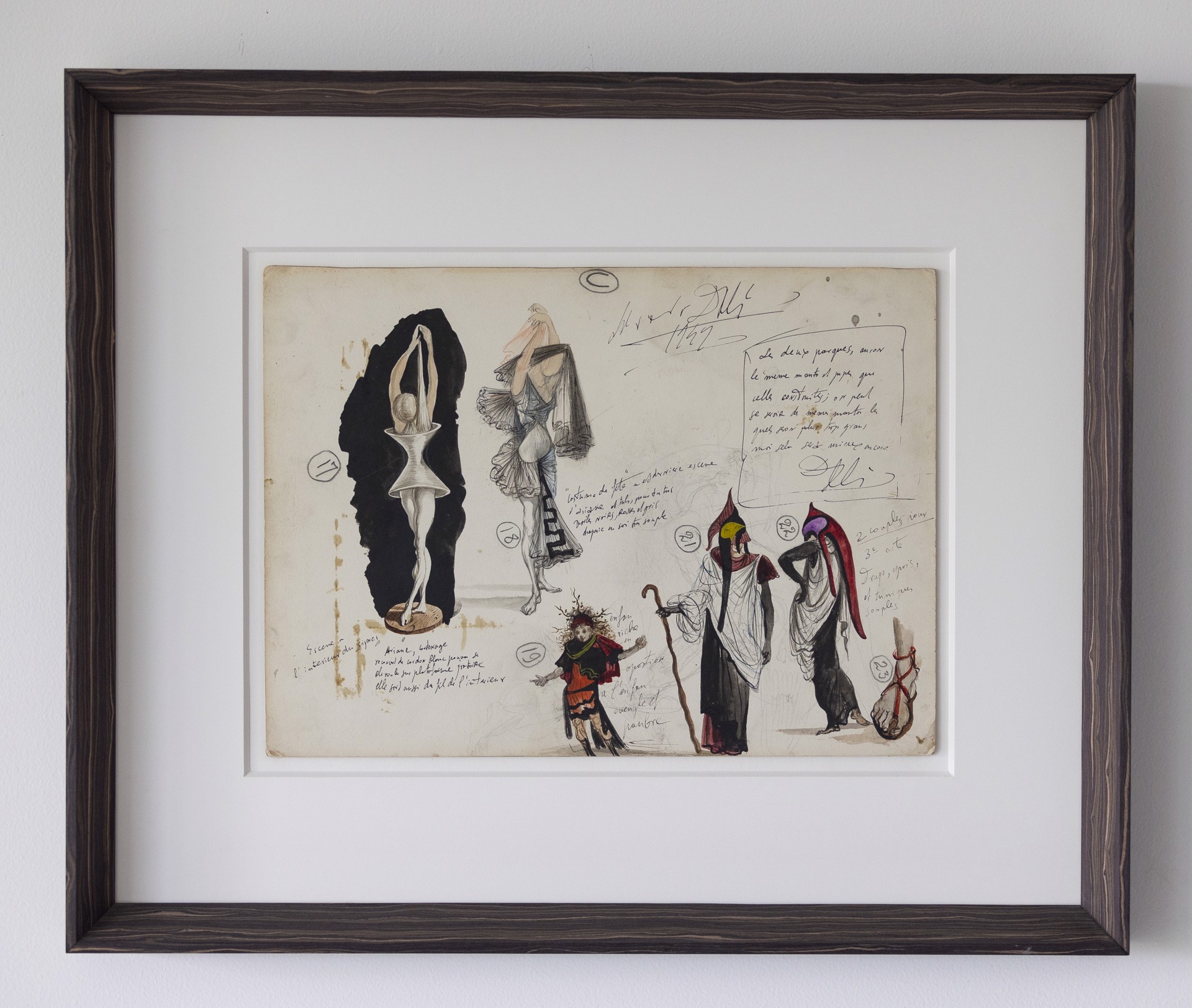 Costumes et scénographie (C) pour le ballet de Salvador Dalí Labyrinthe by Salvador Dalí