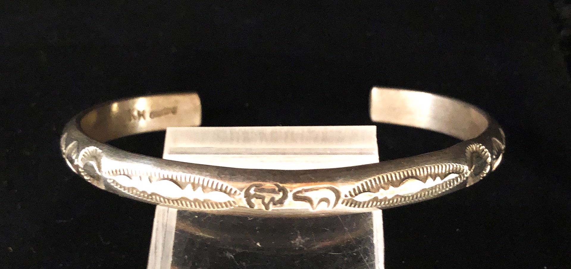 bracelet 10: Sterling Silver Navajo Stackable Thin Cuff Bracelet