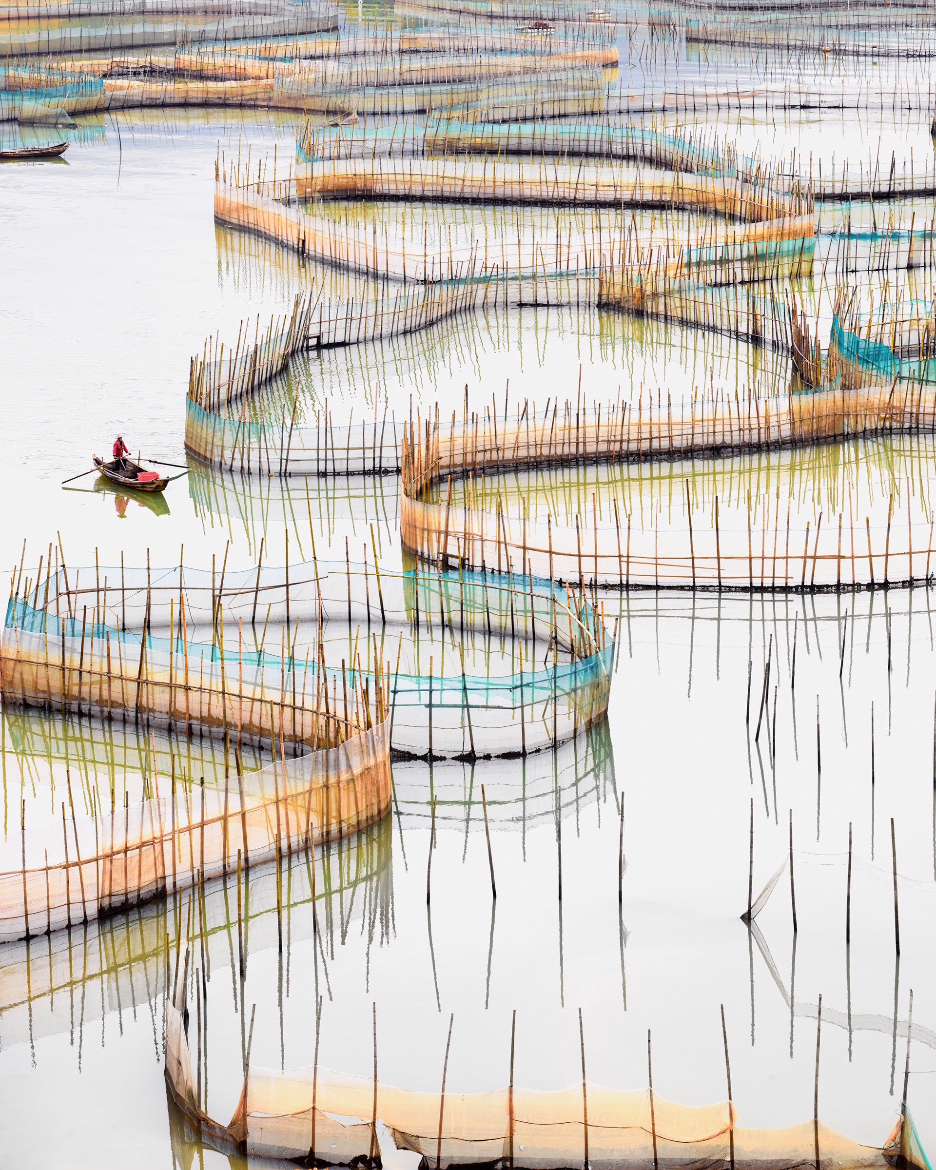 Nets 01 (Vertical), Fujian, China,2016 by David Burdeny