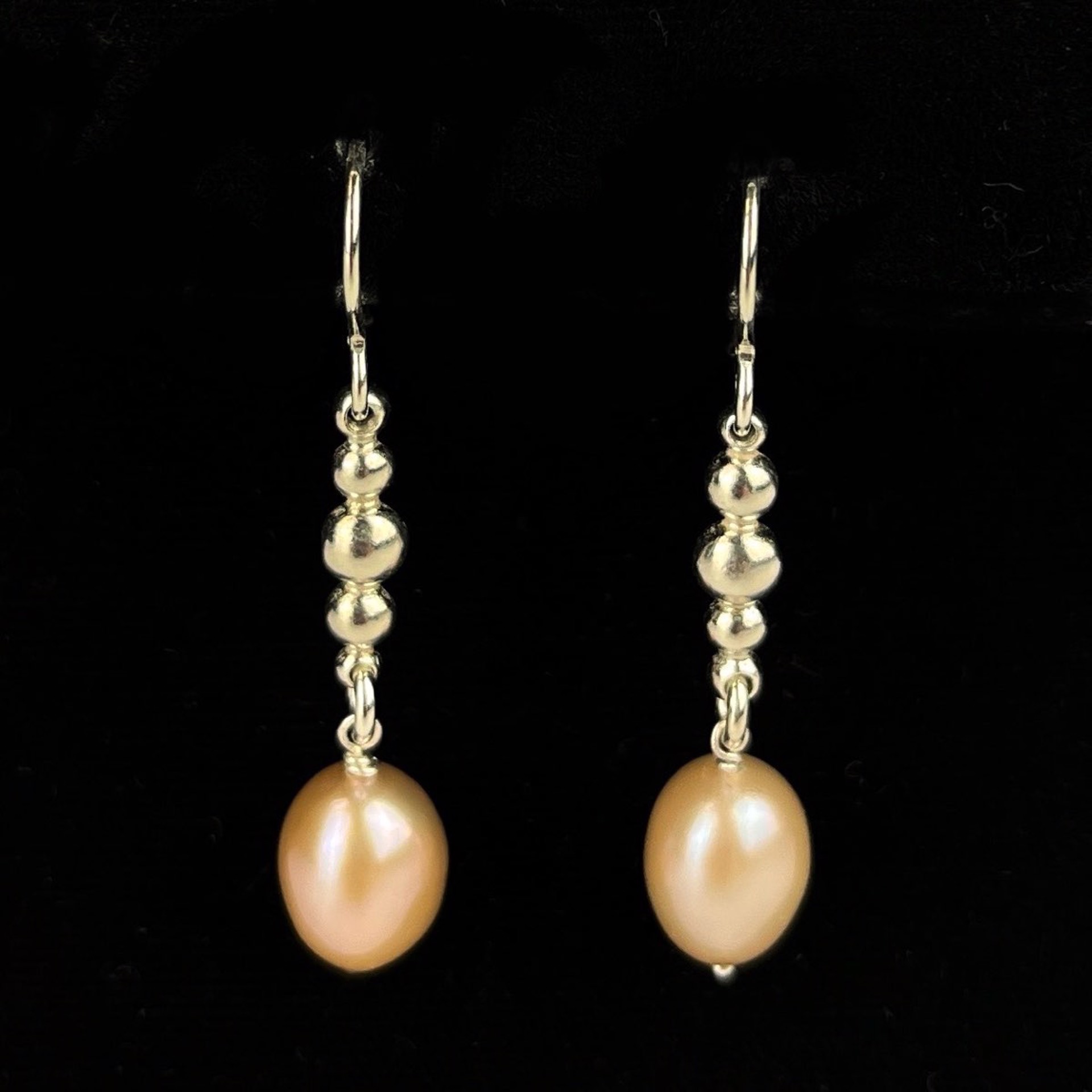 Three Dot with Pearl Earrings by Nichole Collins