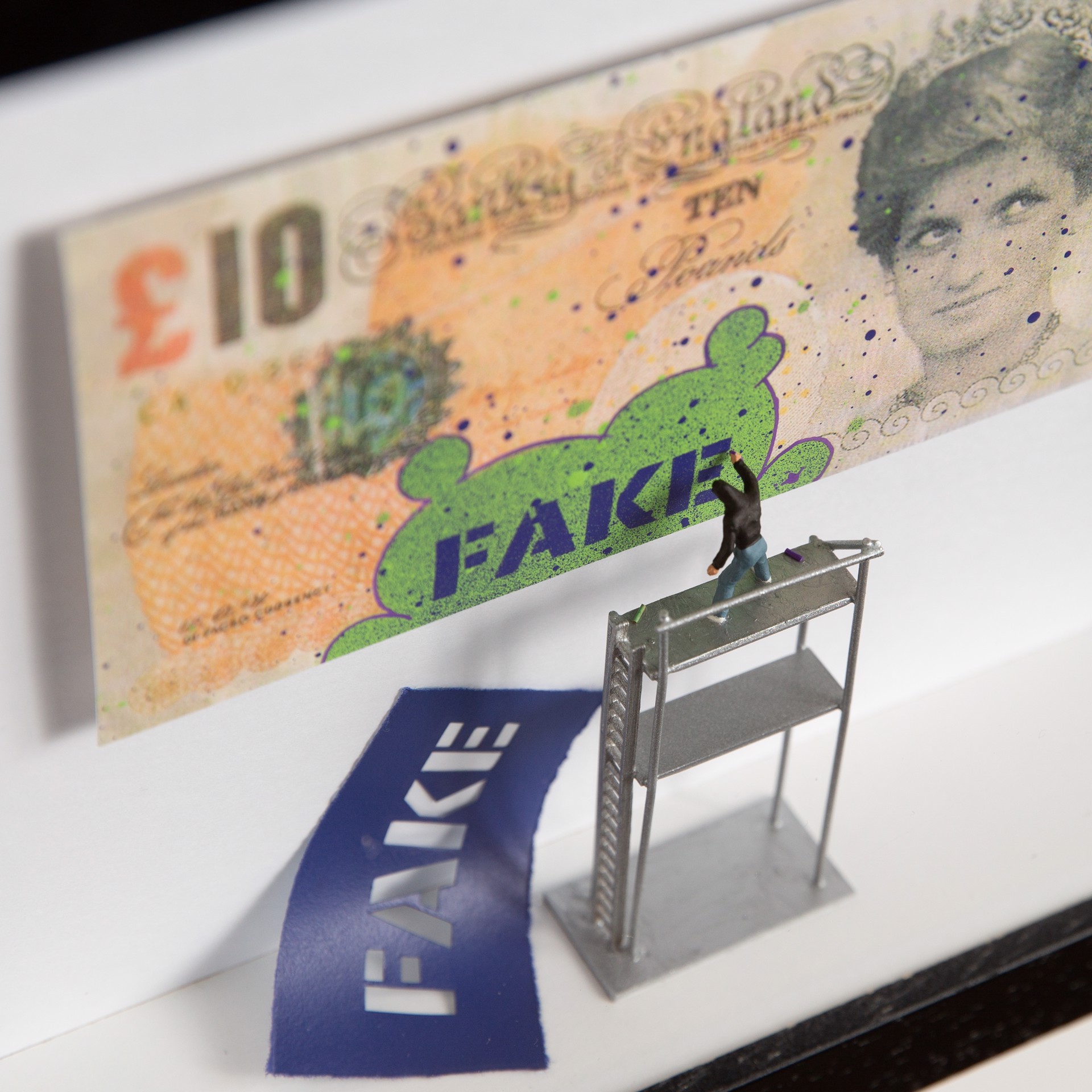 Di-Faked Tenner Blue/Green by Roy's People