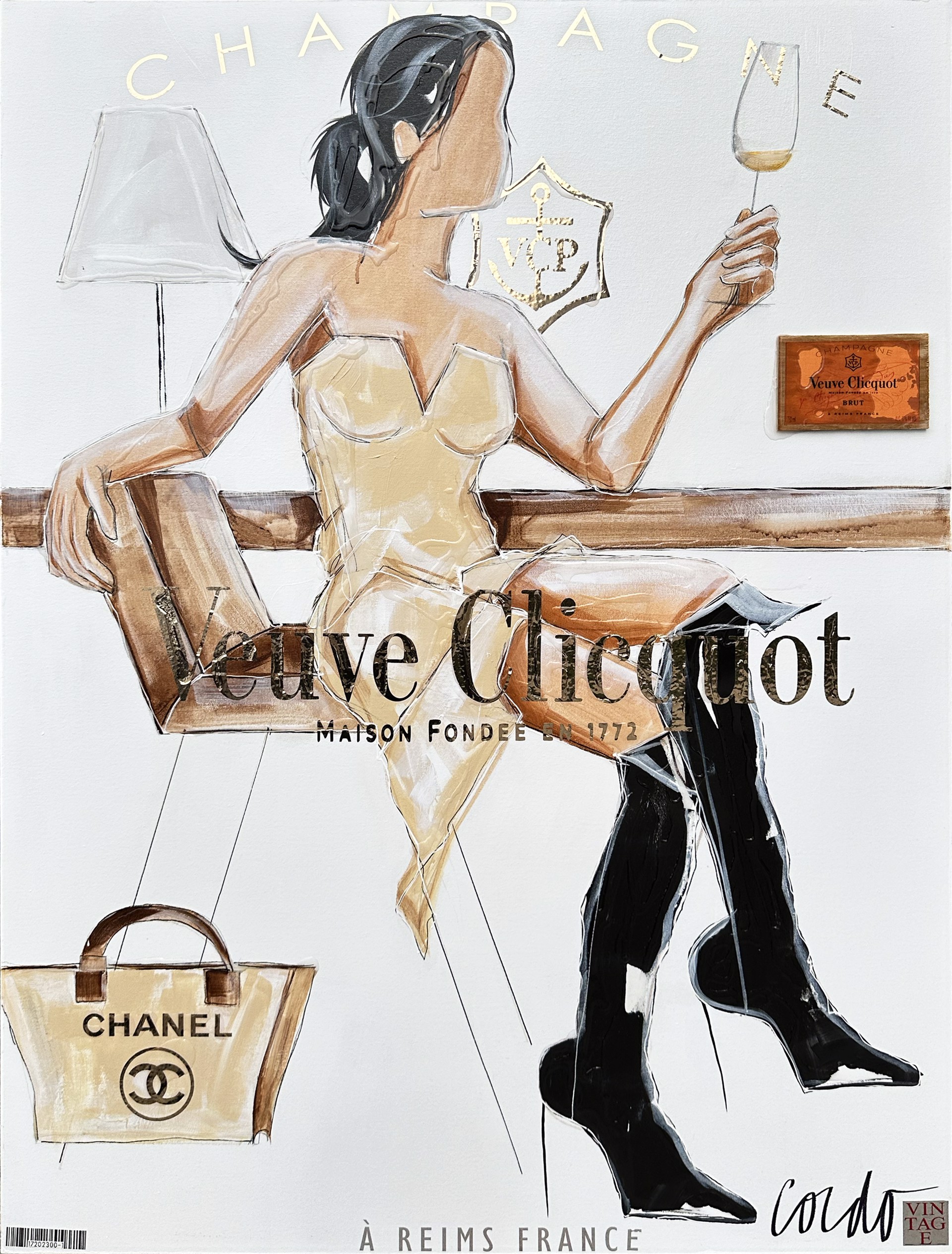 LOUNGE WITH CHAMPAGNE 17H06 by Vincent Cordo