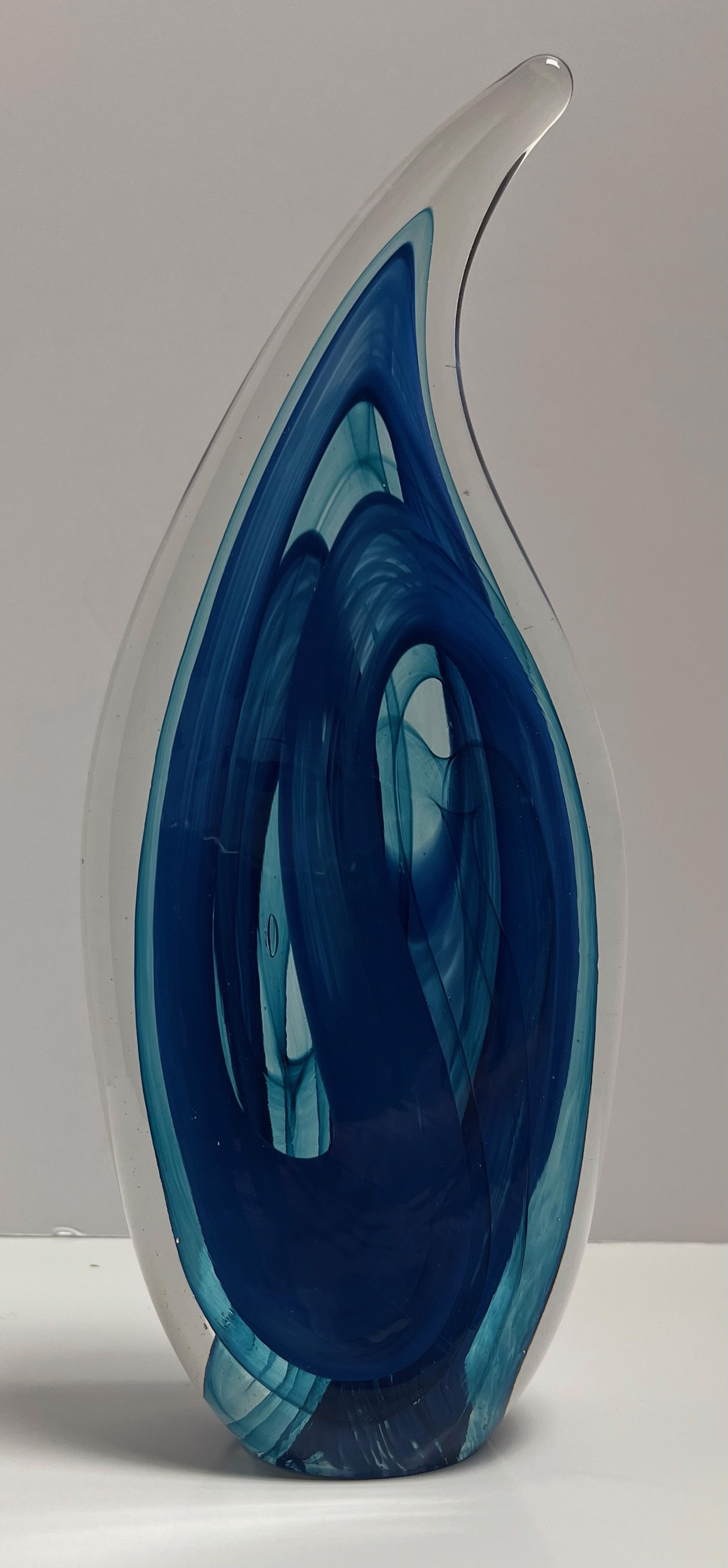 Veiled Opaque sculpture by Neil Duman