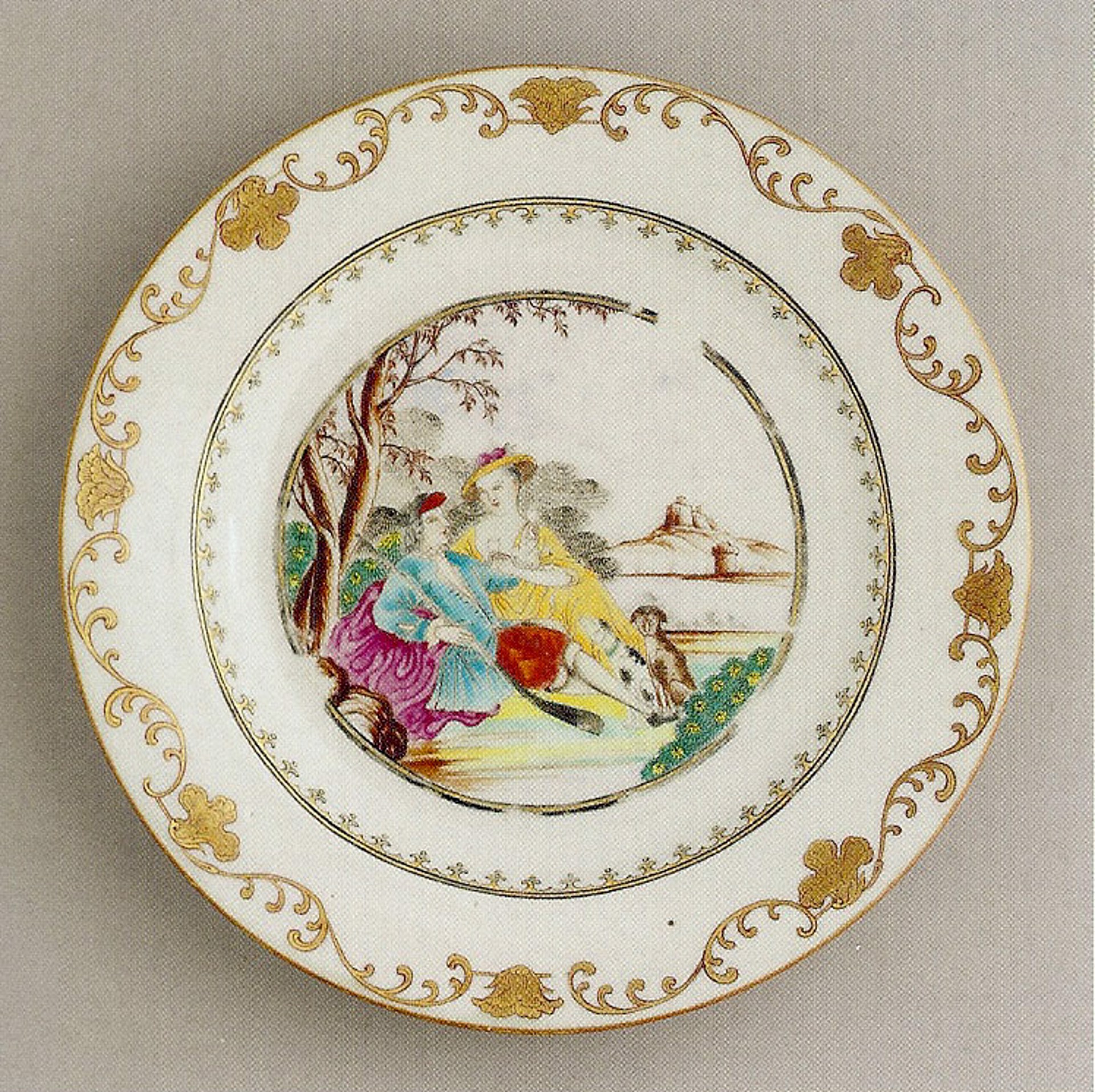 FAMILLE ROSE PLATE WITH MAN HOLDING GUN AND LADY WITH WINE GLASSES