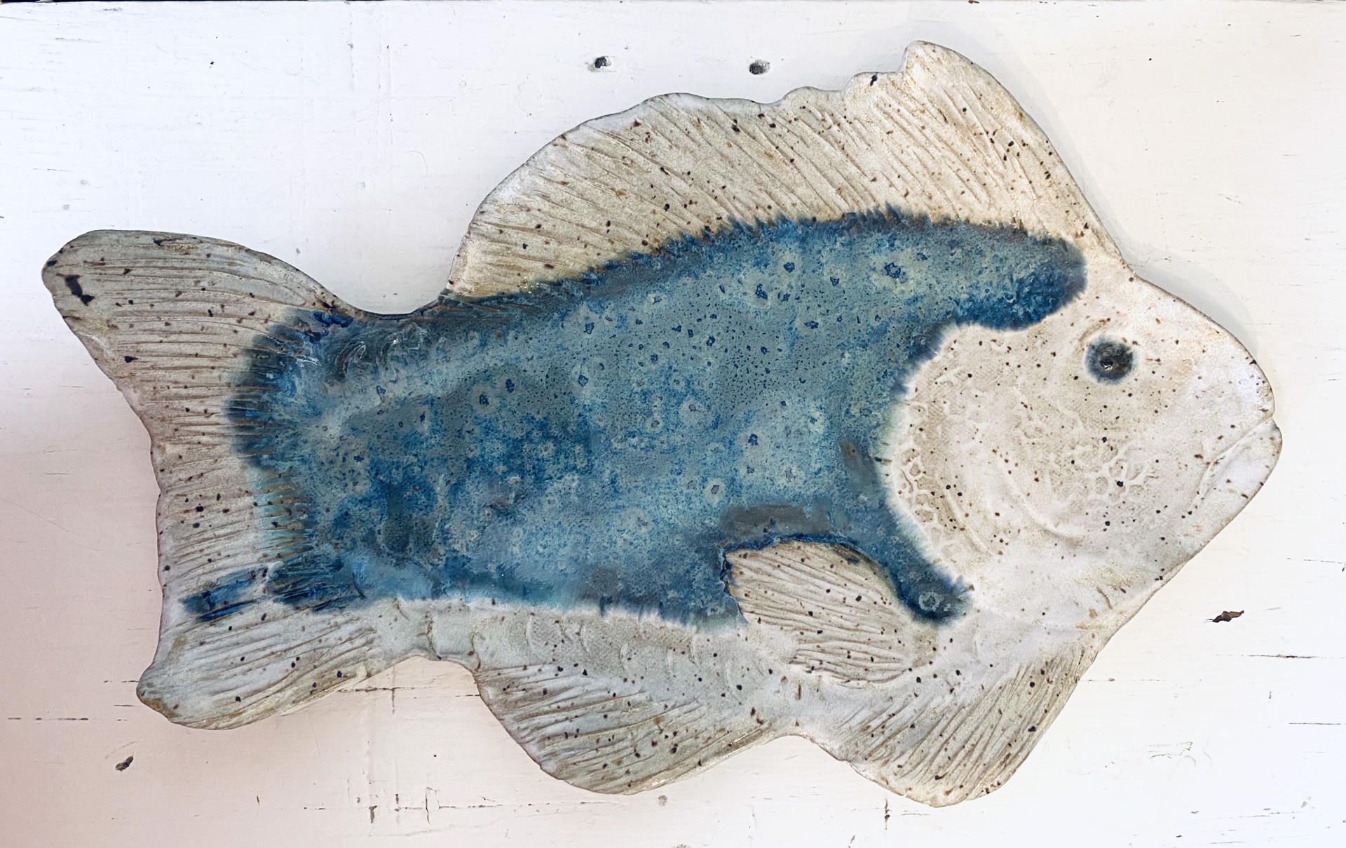 Fish Plate #162 by Jim & Steffi Logan