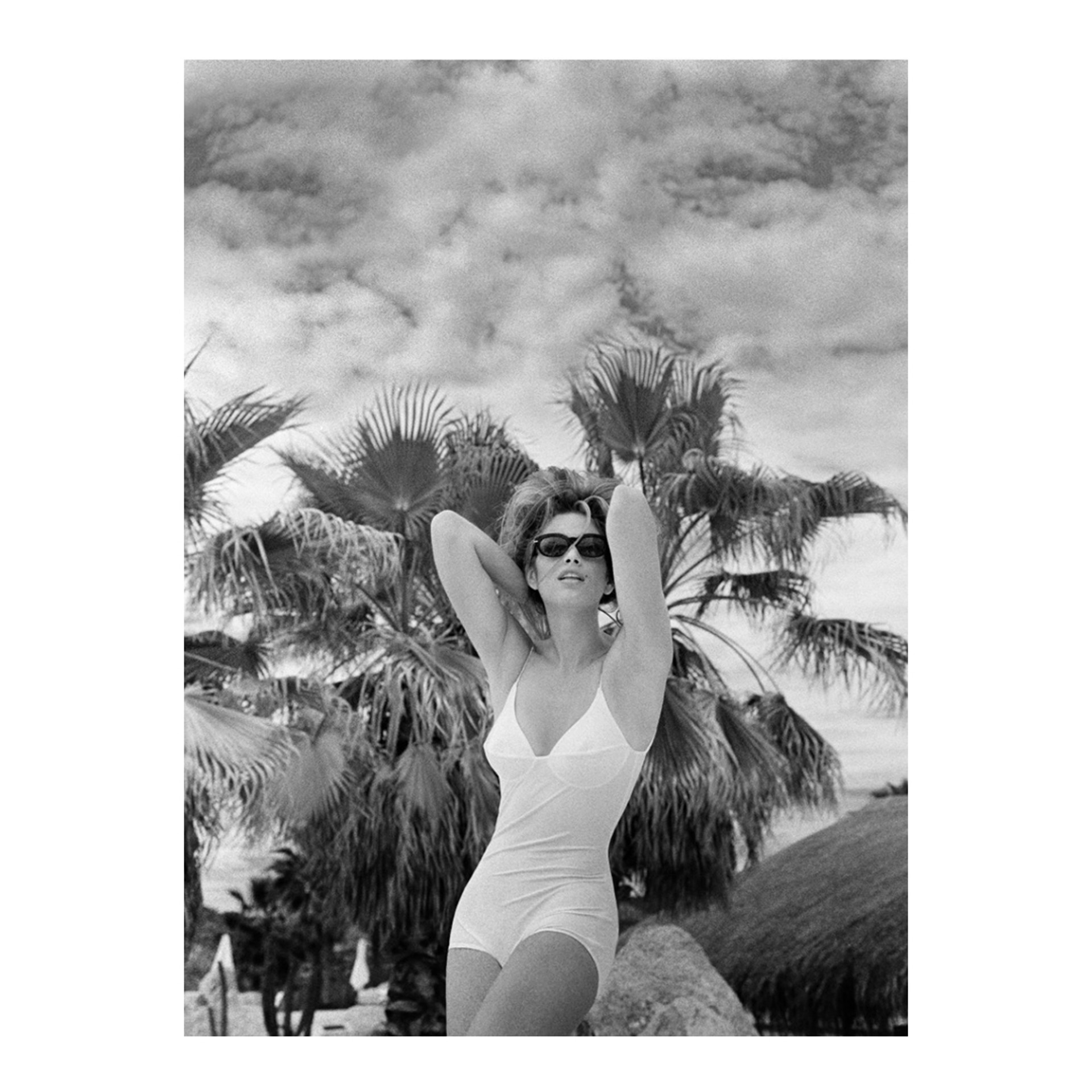 Cindy Crawford (St Barth) by Marco Glaviano