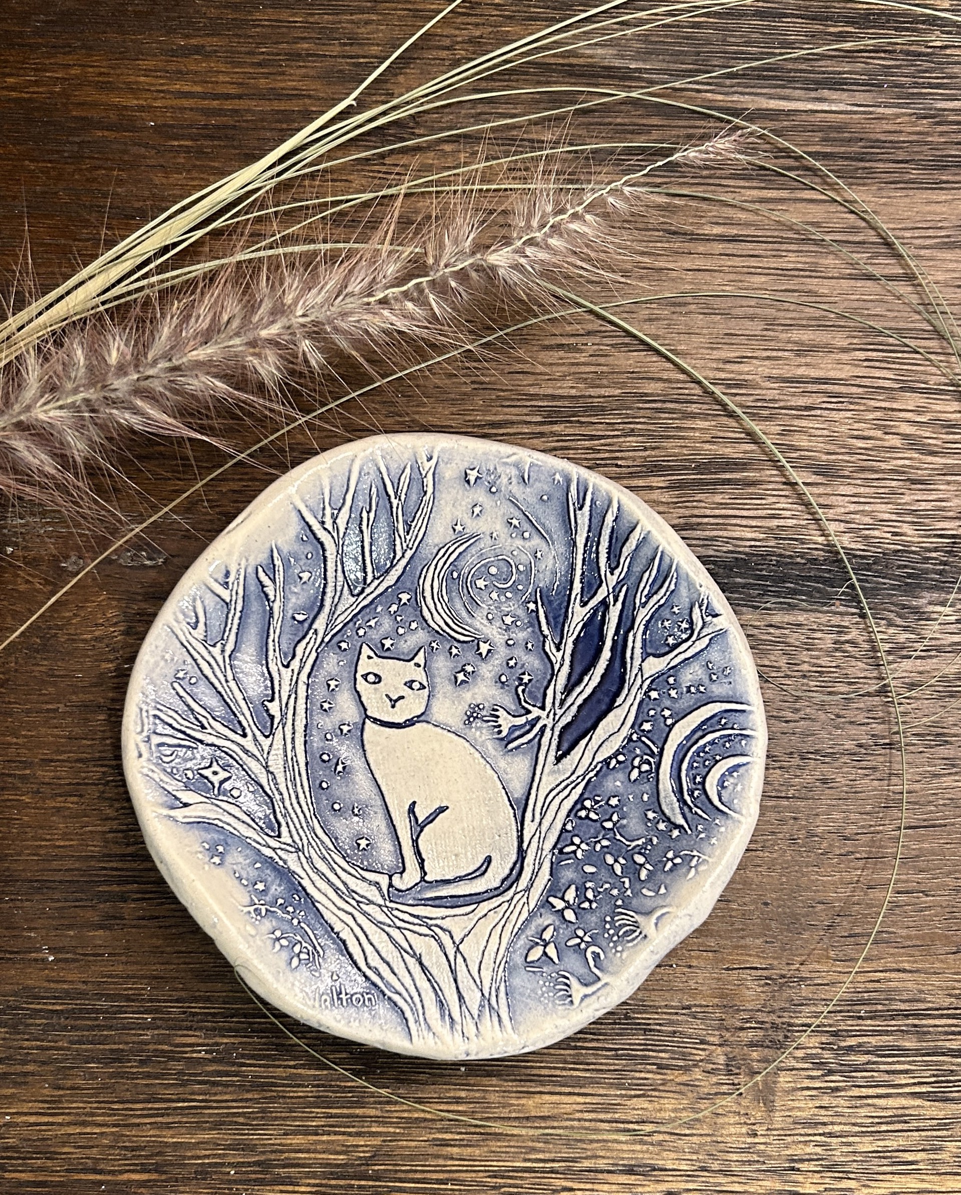 Blue Cat in Tree Dish by Clay Fossils