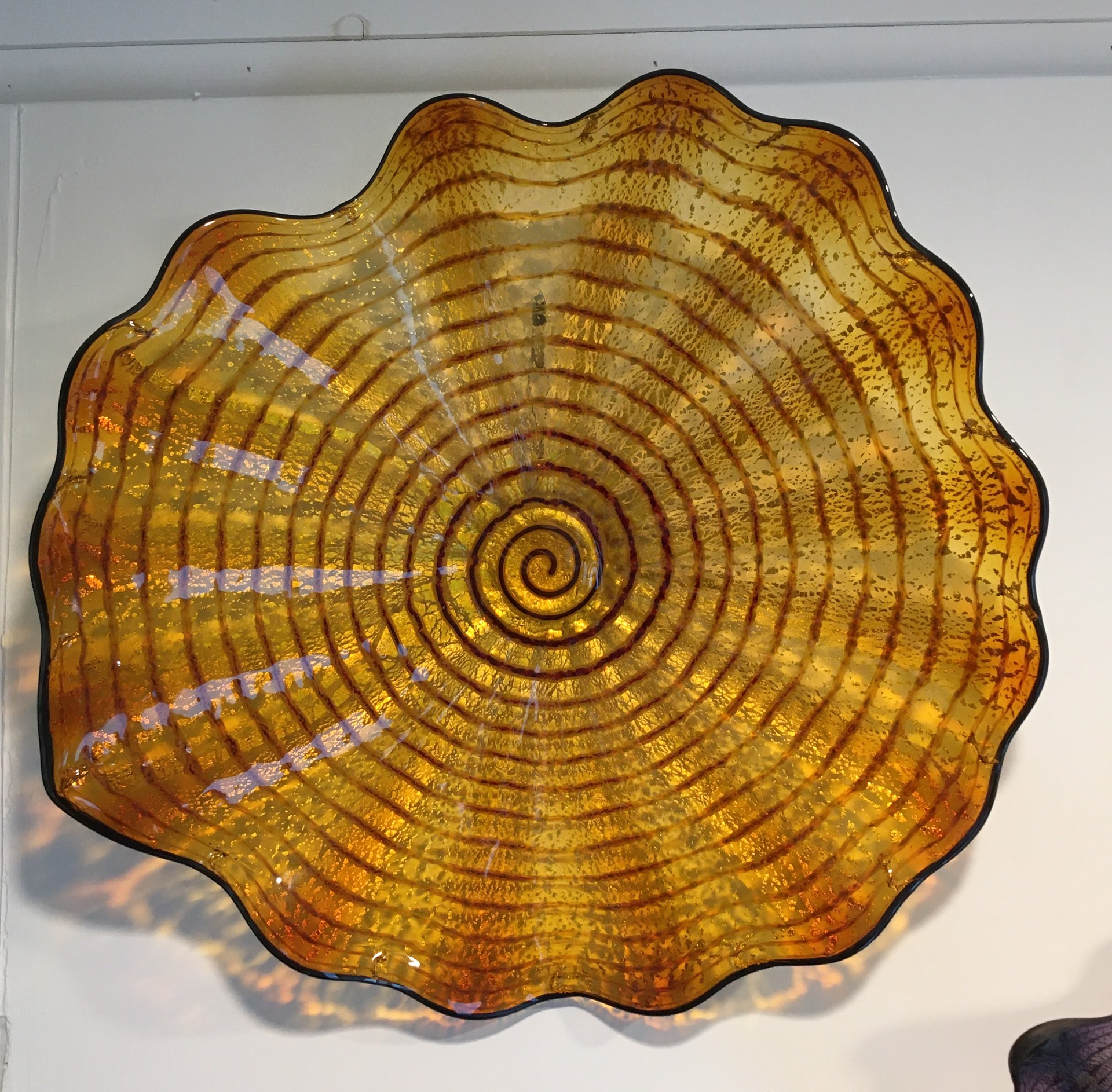 Amber plate (Small) by Seattle Glassblowing Studio