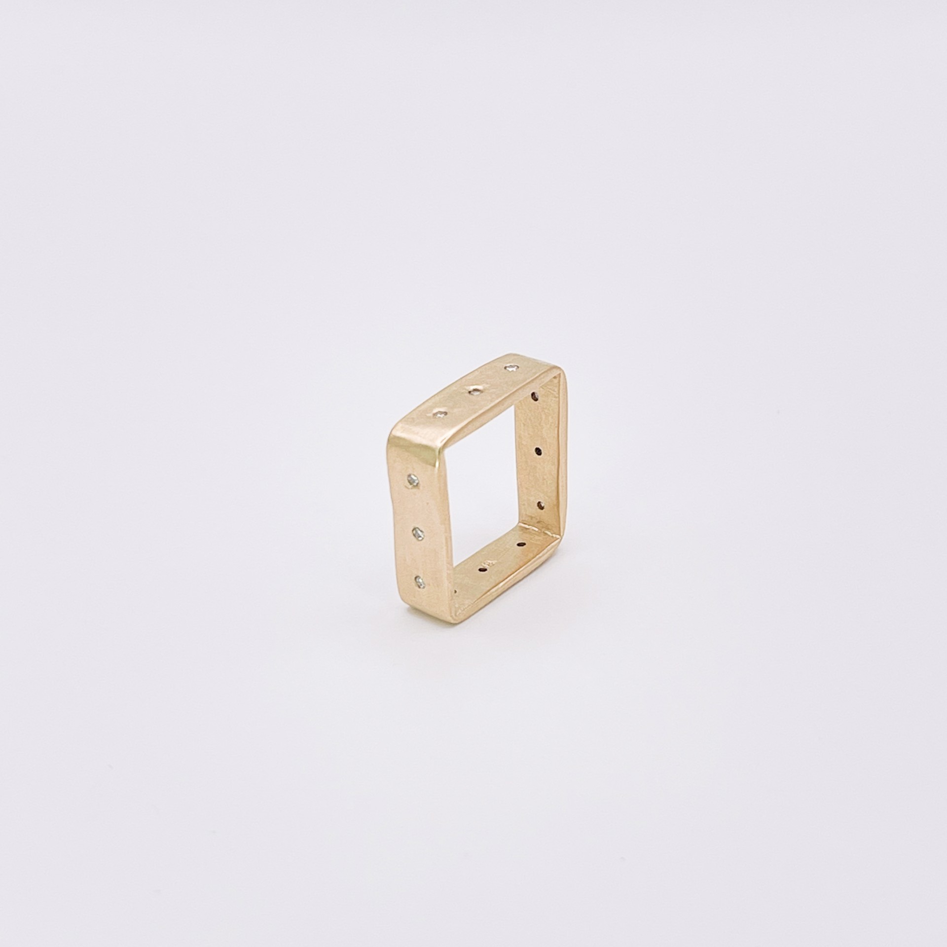 LHR02- Square ring with 12 diamonds 18k gold by Leandra Hill