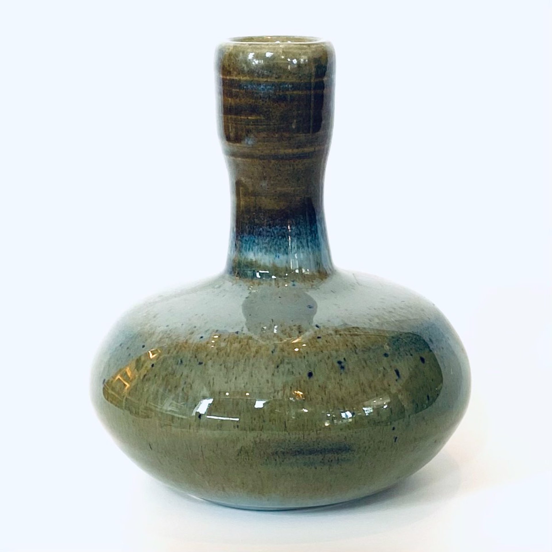 Sharpe22-1 Vase by Venetia & John Sharpe