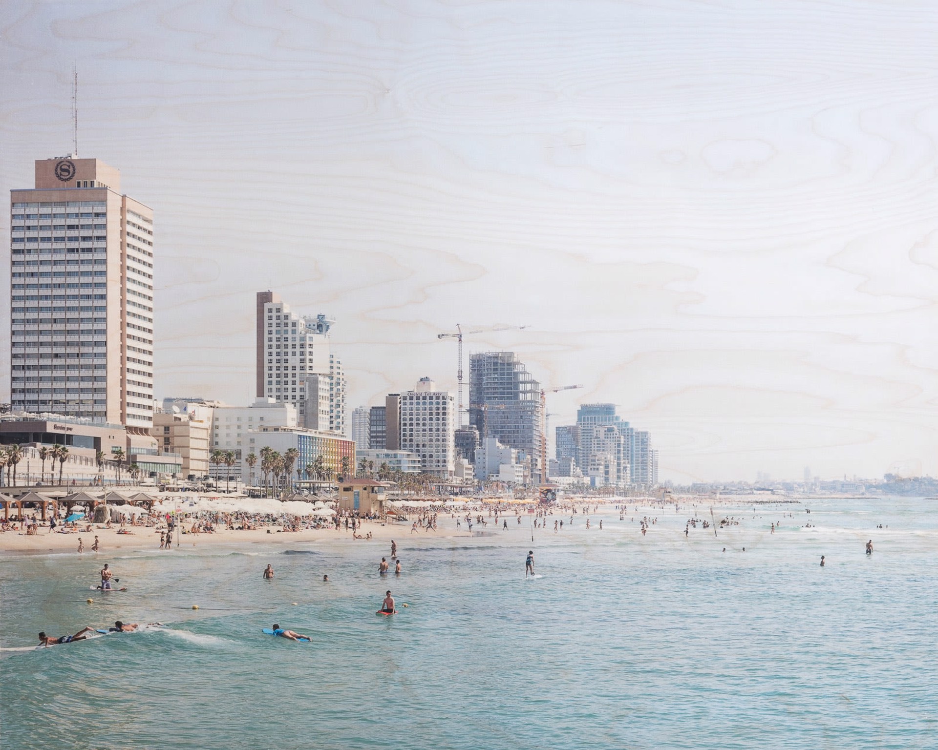 Tel Aviv No 404 by Patrick Lajoie