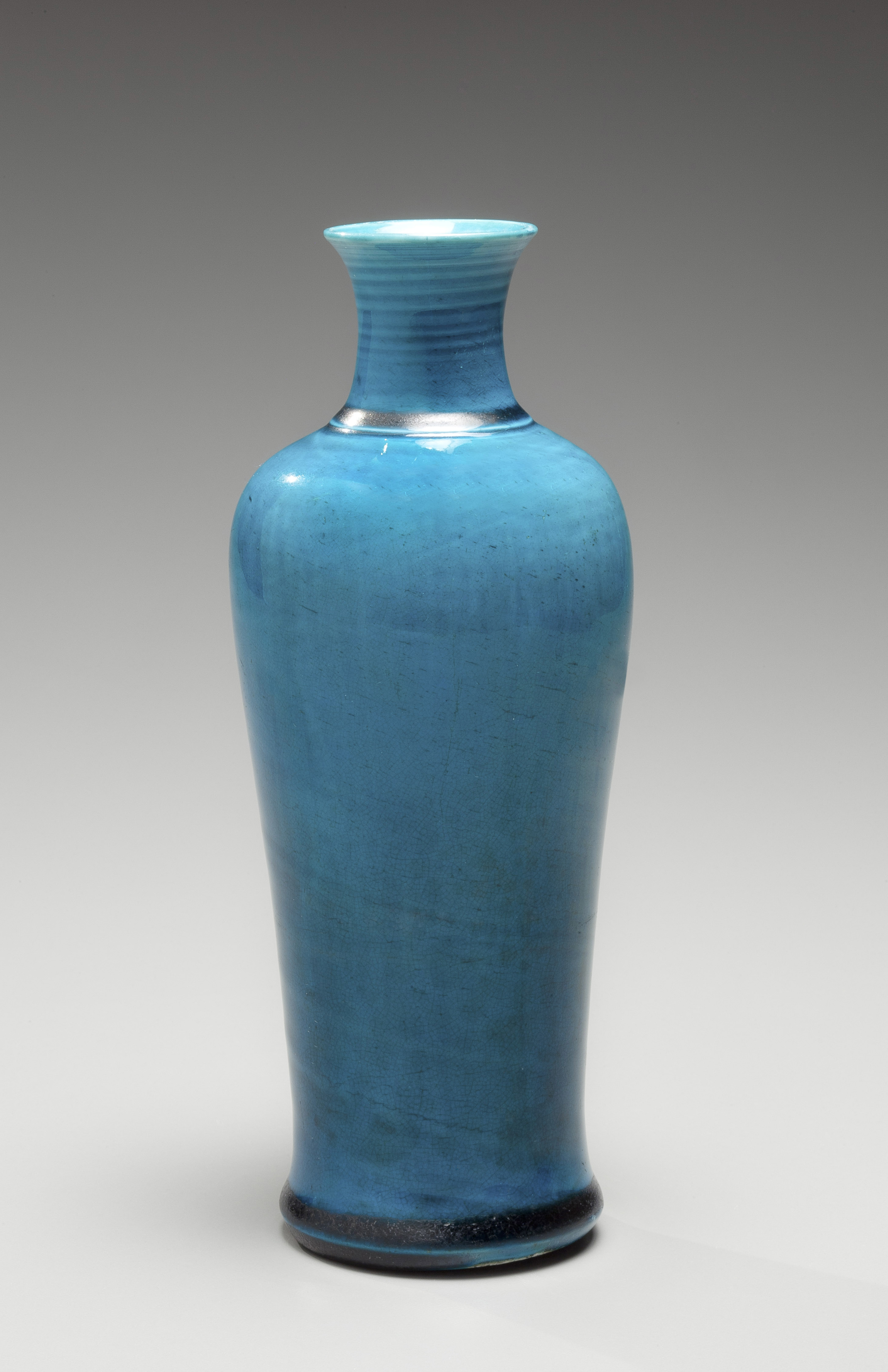 A TURQUOISE GLAZED MEIPING