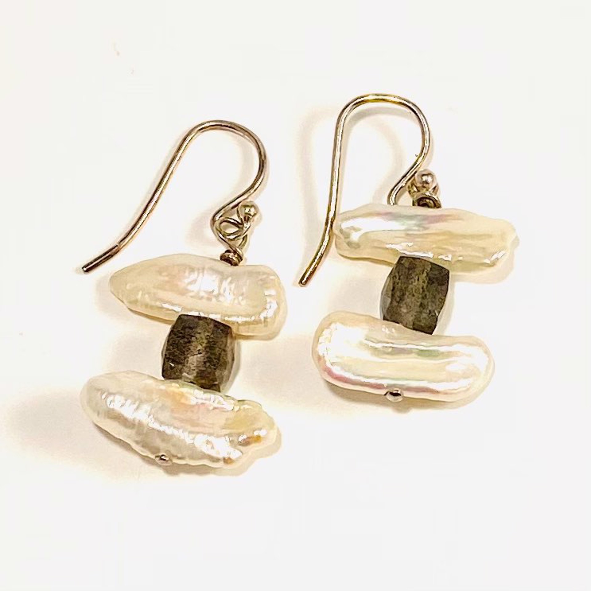 NT22-151 Biwa Pearl Labradorite Earrings by Nance Trueworthy