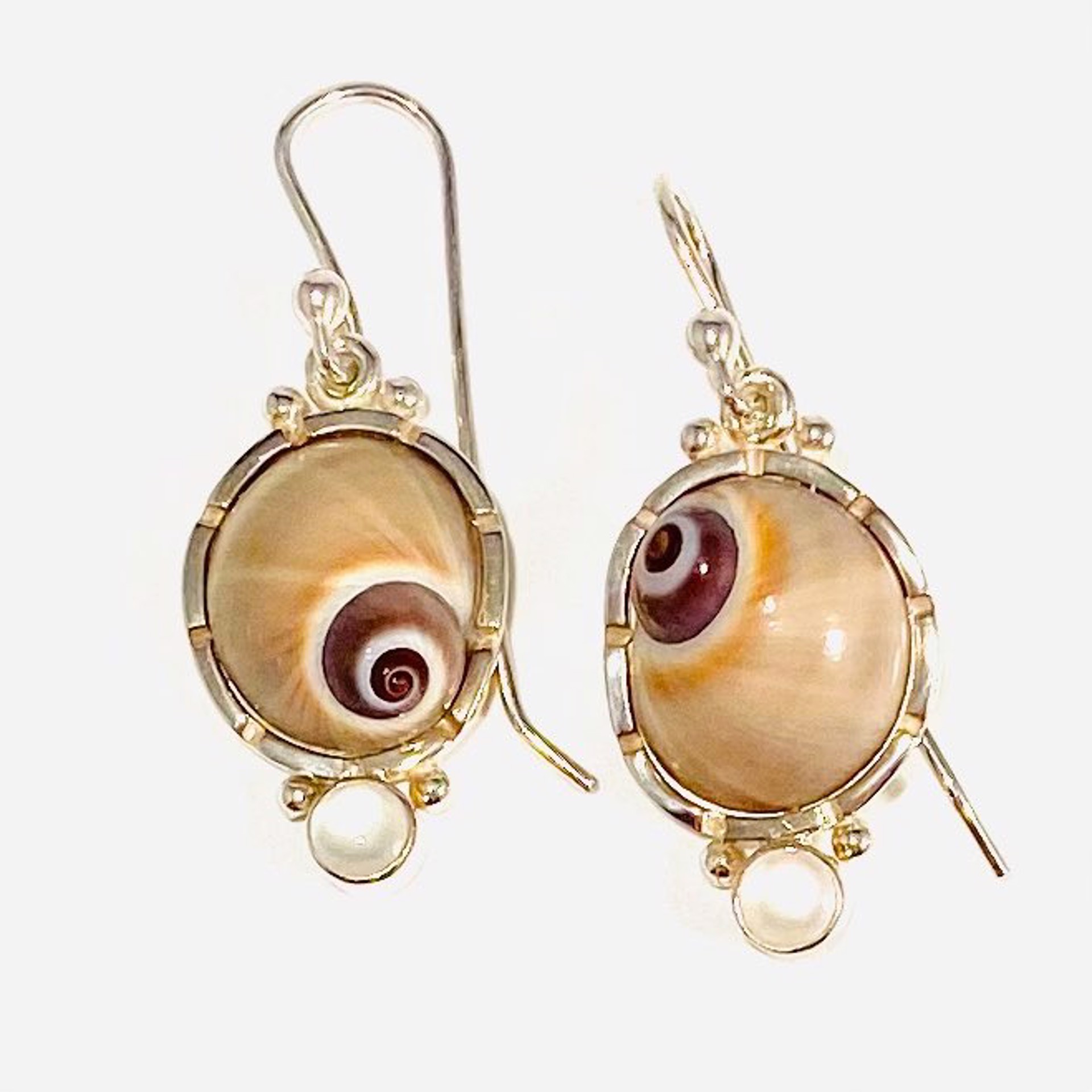 BU22-24  Moon Snail Shell Mother of Pearl Earrings by Barbara Umbel