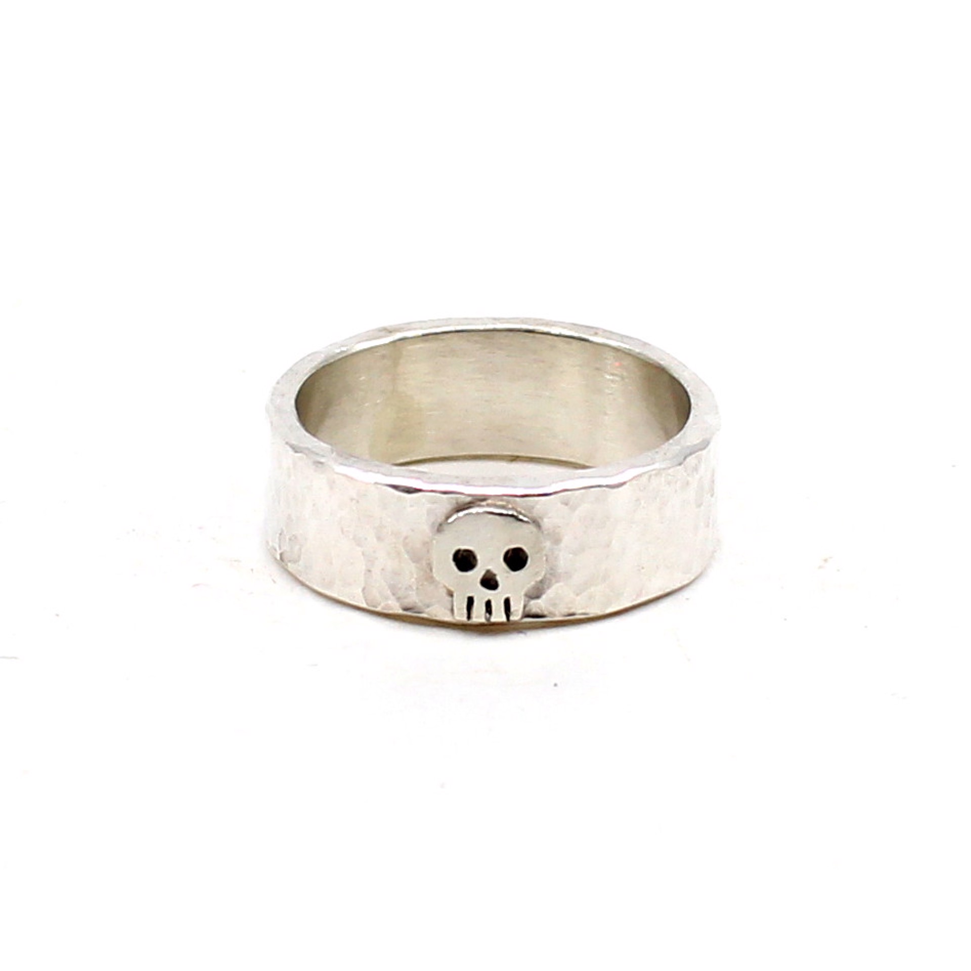 Single Skull Ring (size 8) by Susan Elnora