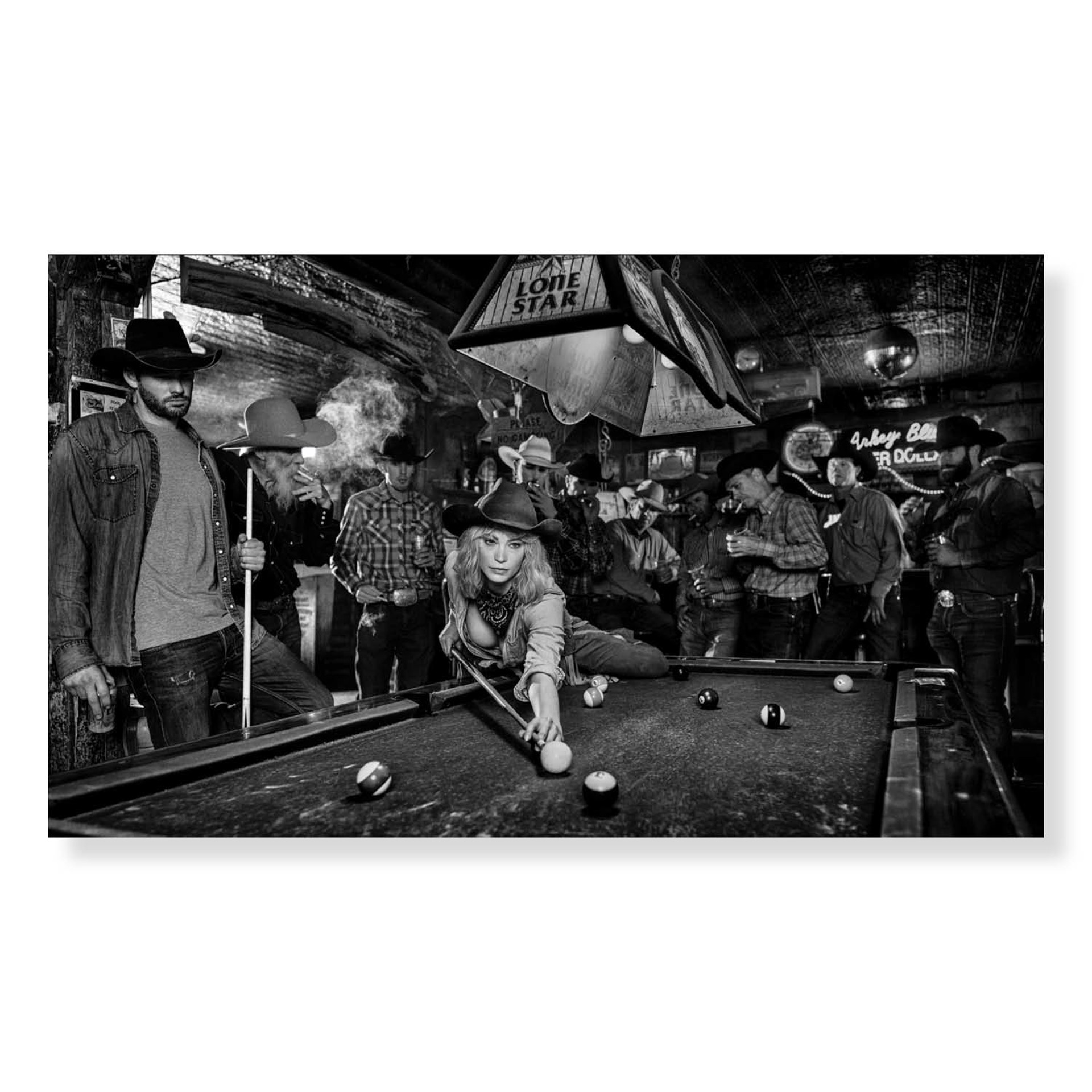 Honky-Tonk Woman by David Yarrow