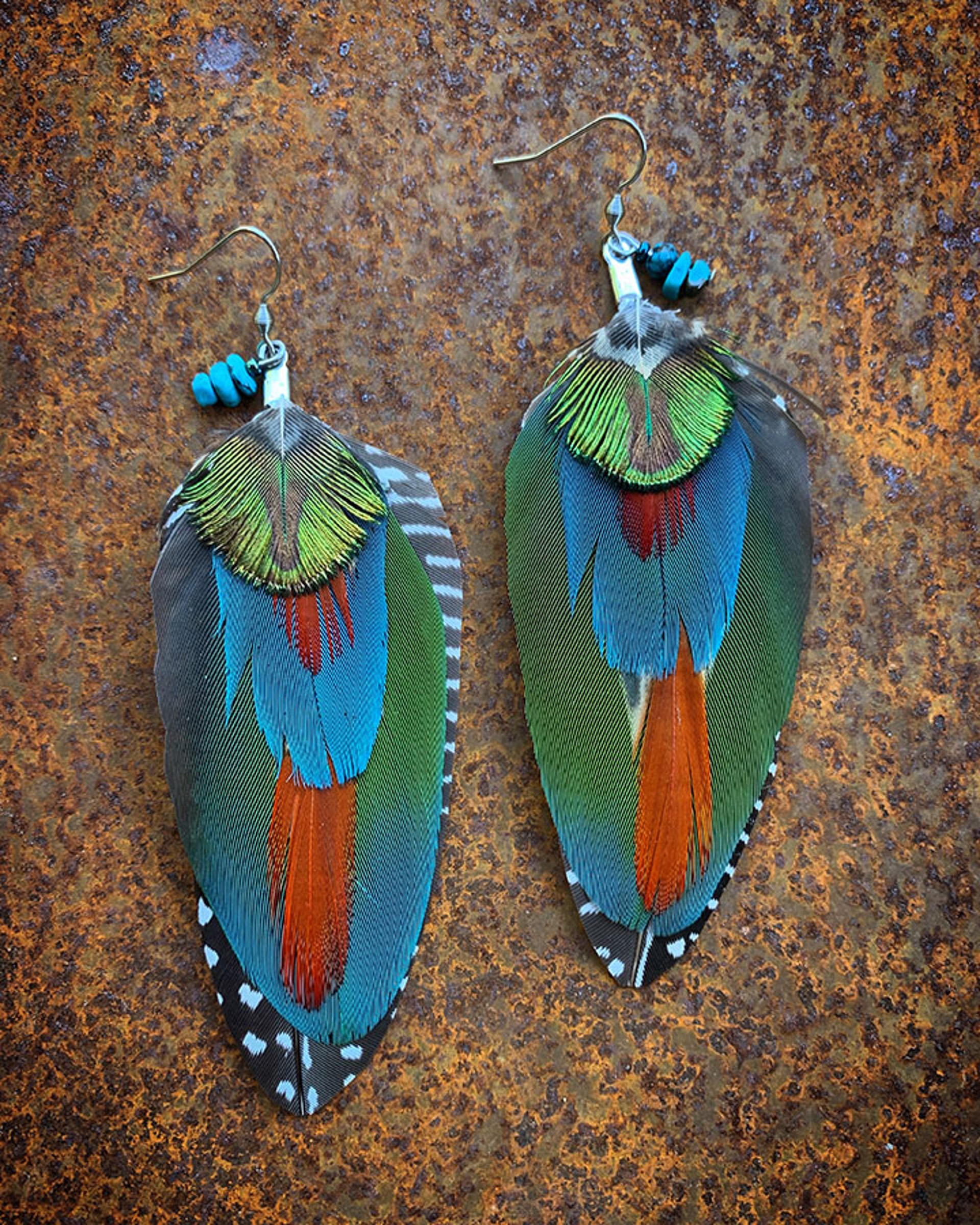 K658 Parrot Feathers with Turquoise by Kelly Ormsby