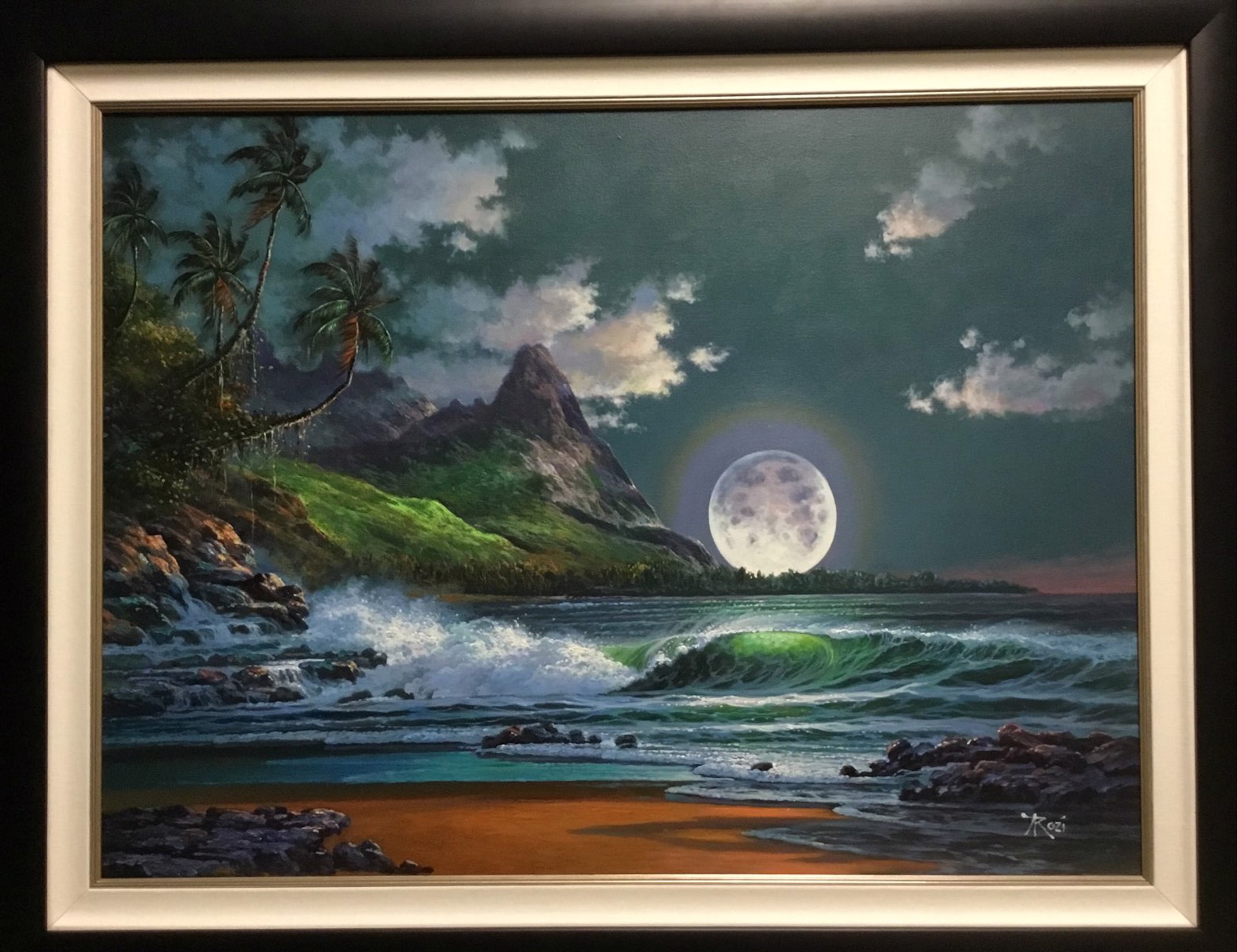 Full Moon in Paradise by Arozi