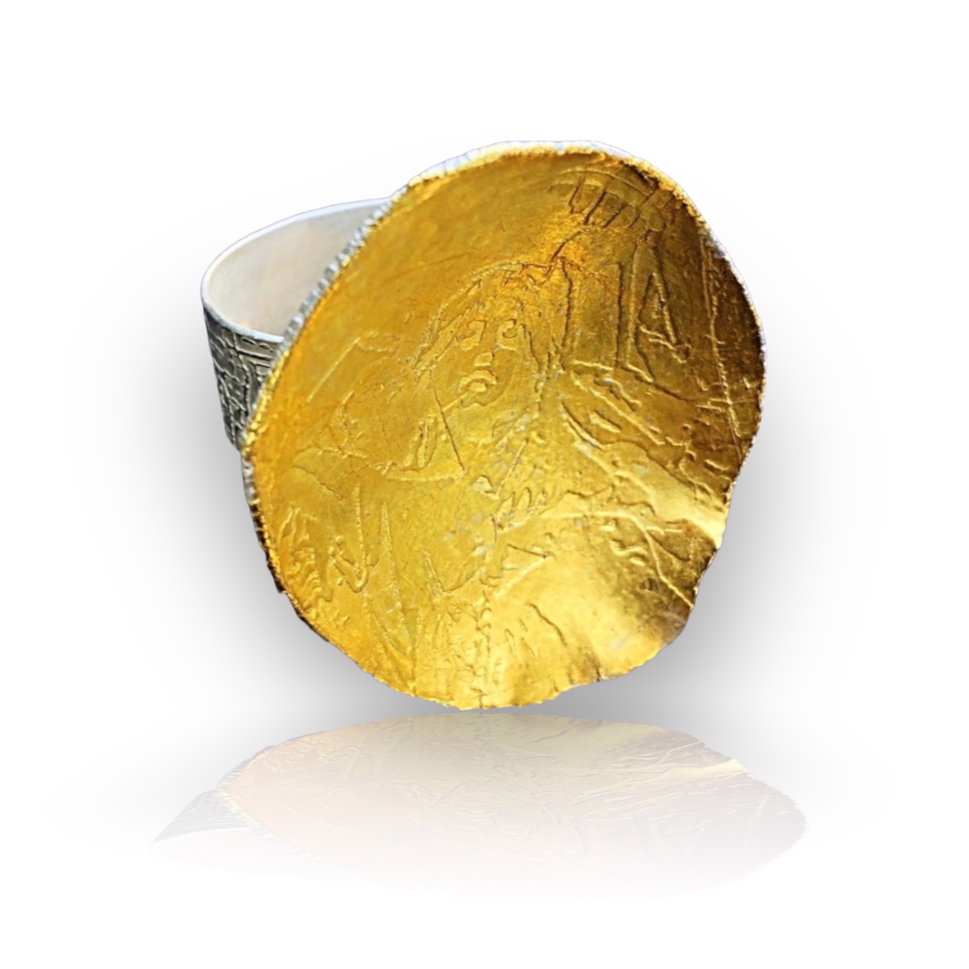 Textured Gold Disc Ring by Terry Williams Brau