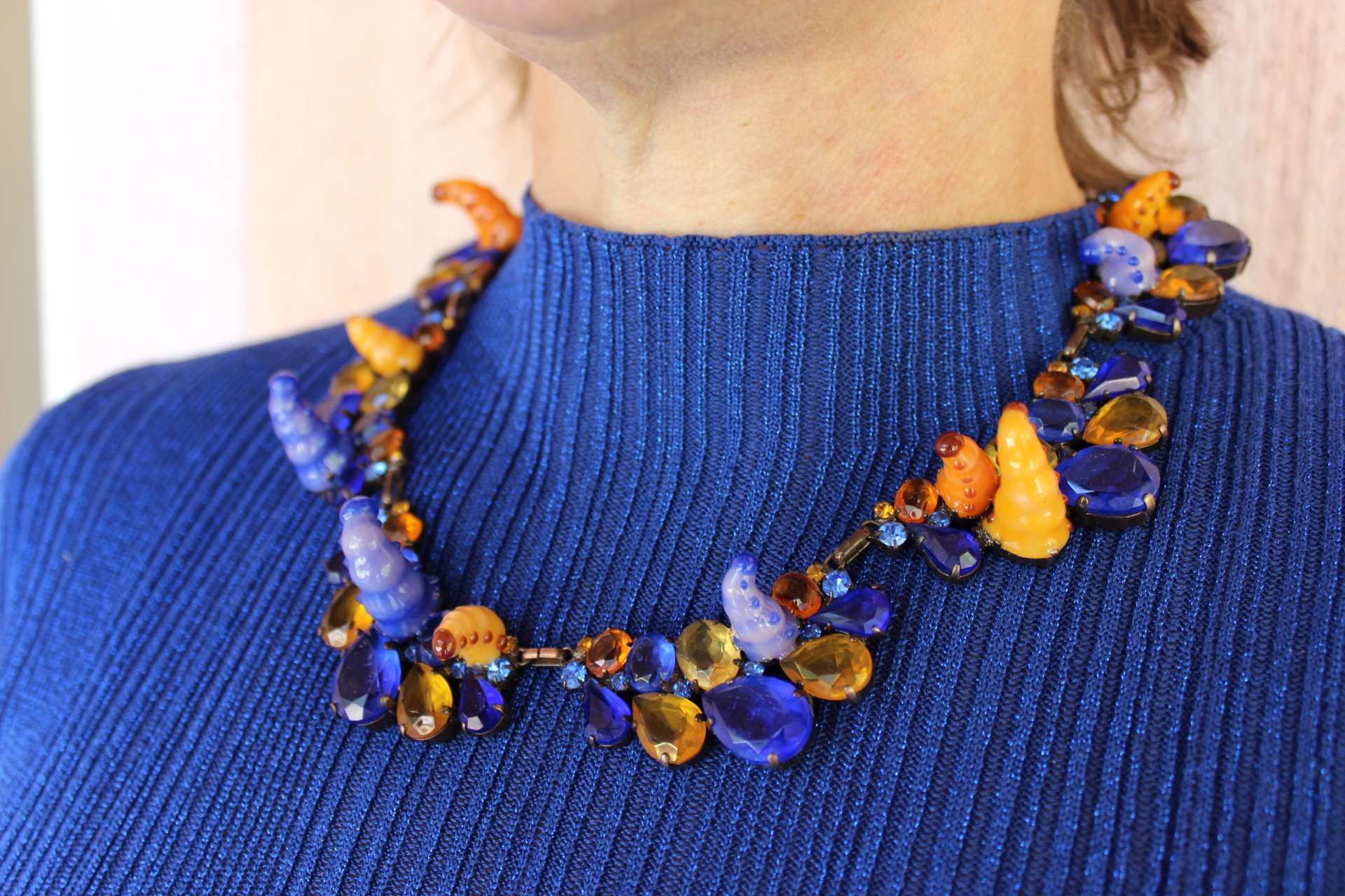 Maggots (Necklace) by Märta Mattsson