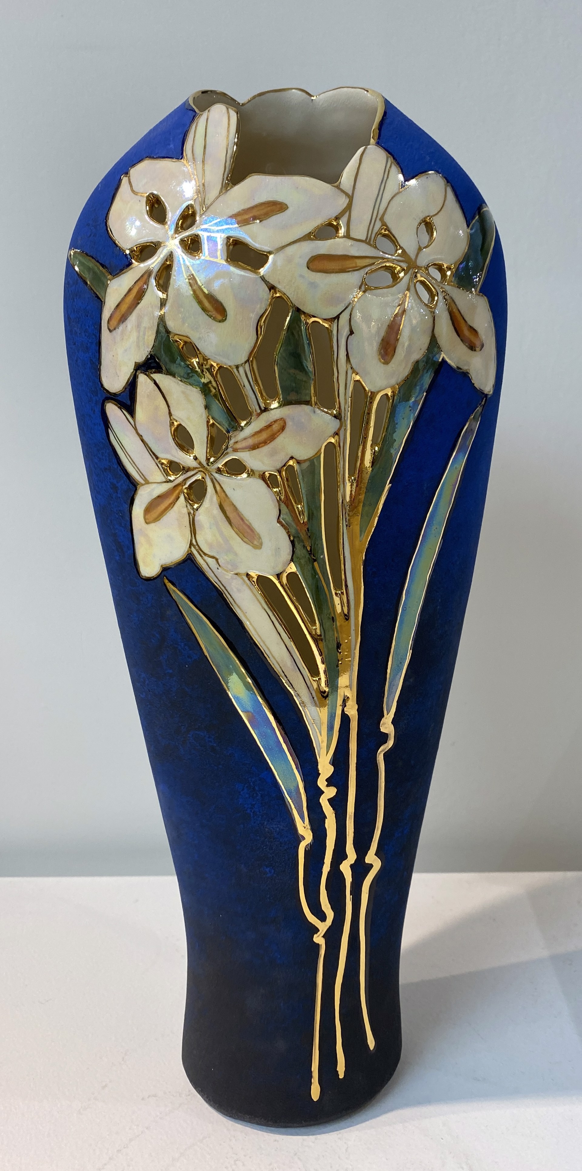 Medium Vase Blue by Jan Phelan