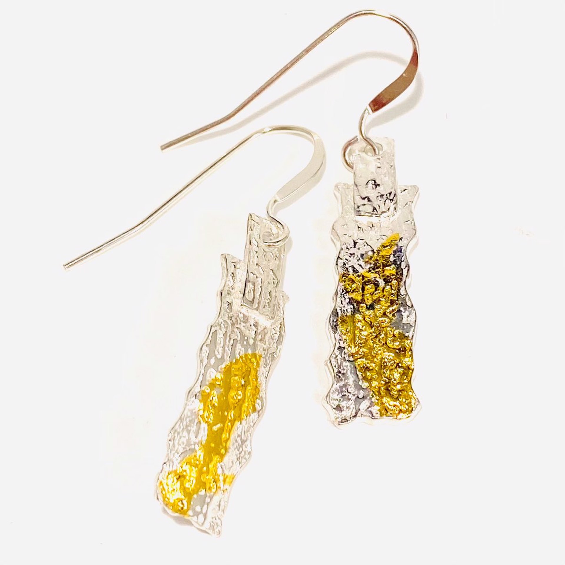 Keum-boo Fine Silver and Gold Small Rectangle Earrings by Karen Hakim