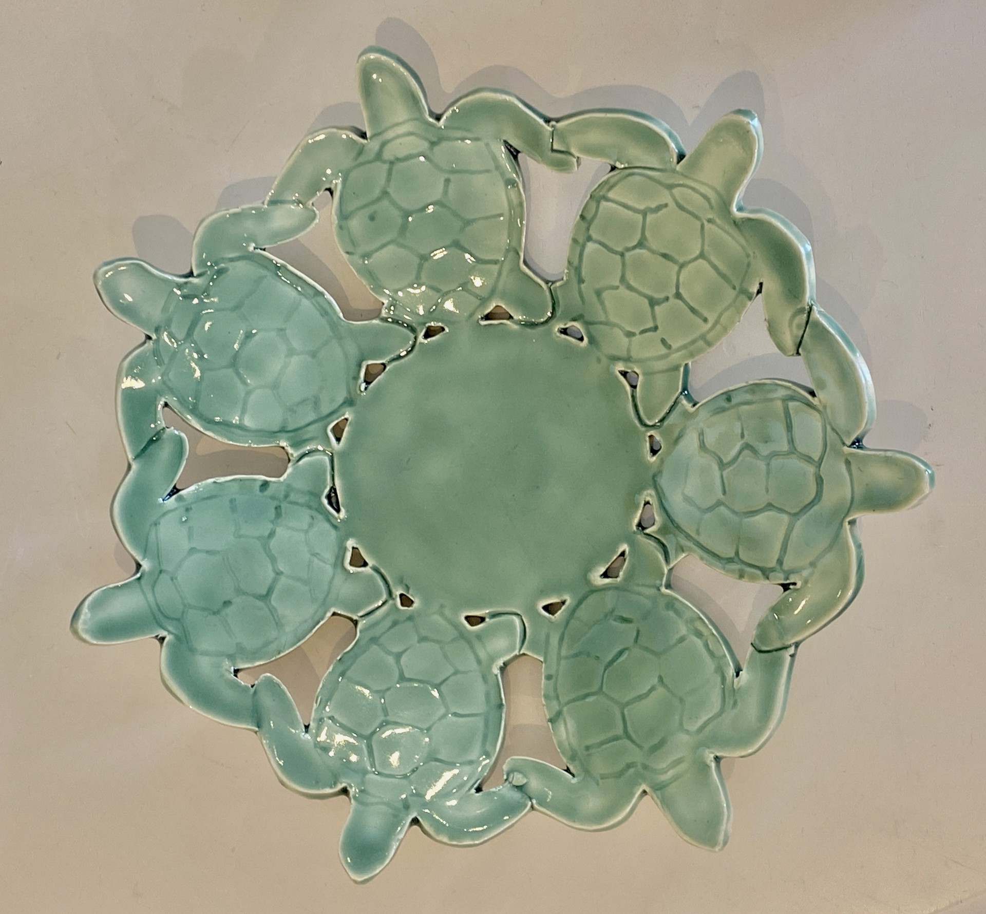 "Lacey" Turtles Plate BB23-9TP by Barbara Bergwerf, Ceramics