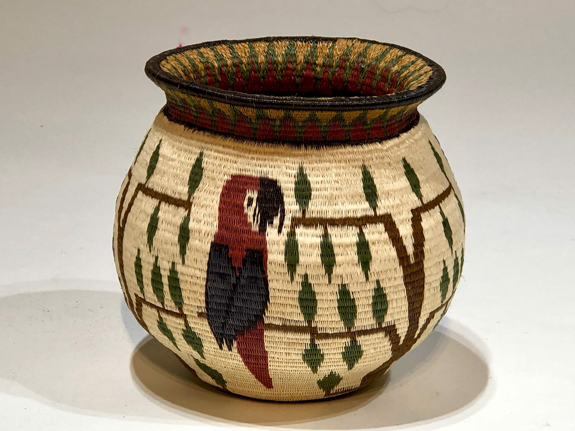 Parrots & Butterflies basket (TD3) by Wounaan & Embera Panama Rainforest Baskets Wounaan