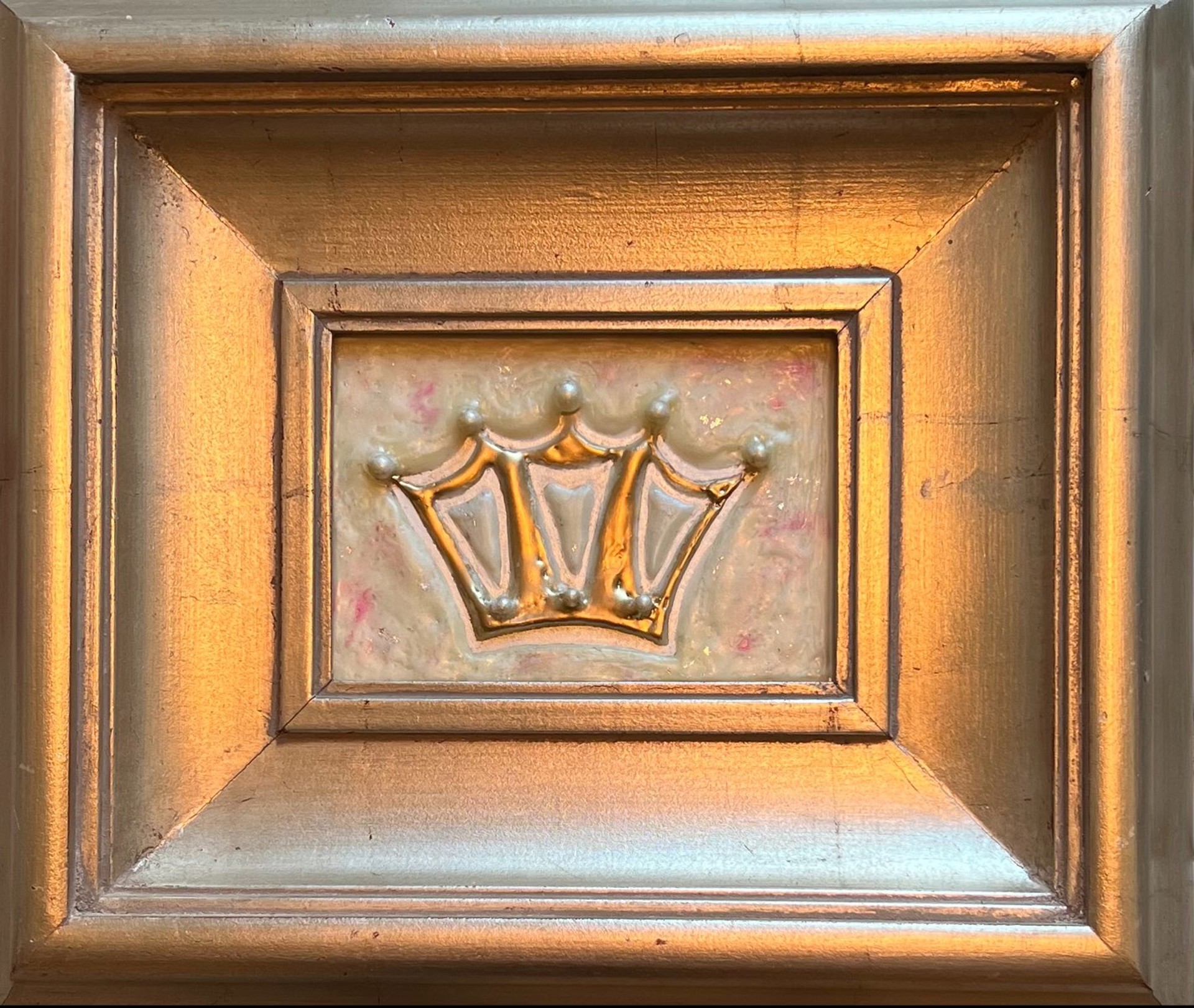 Crown, (framed) by Suzanne Damrich