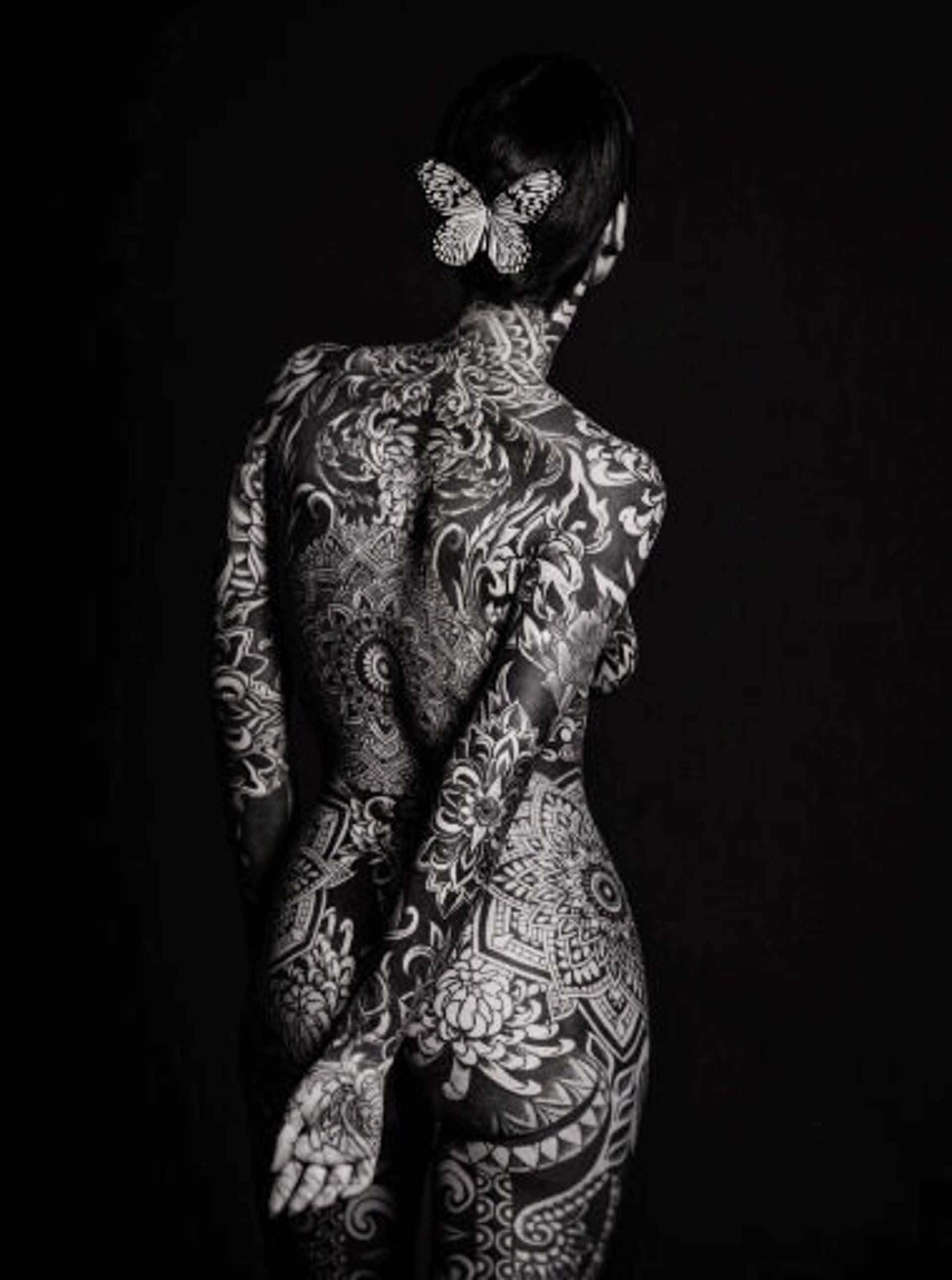 Tracing Petals by Reka Nyari