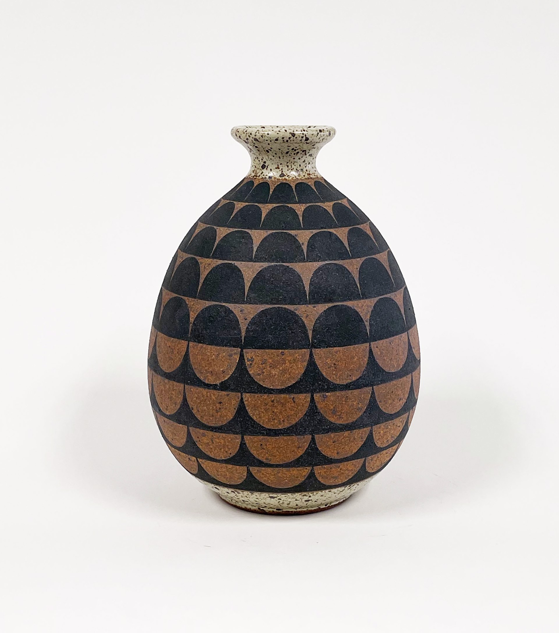 Monochromatic Painted Vessel 4 by Kat and Roger