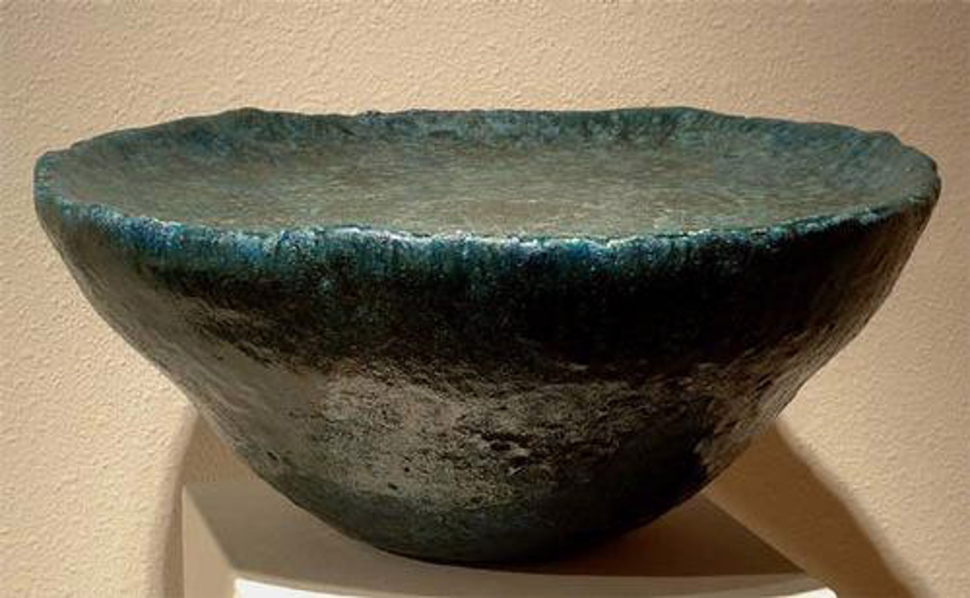 CONTEMPLATION VESSEL #27 by Ann Mallory