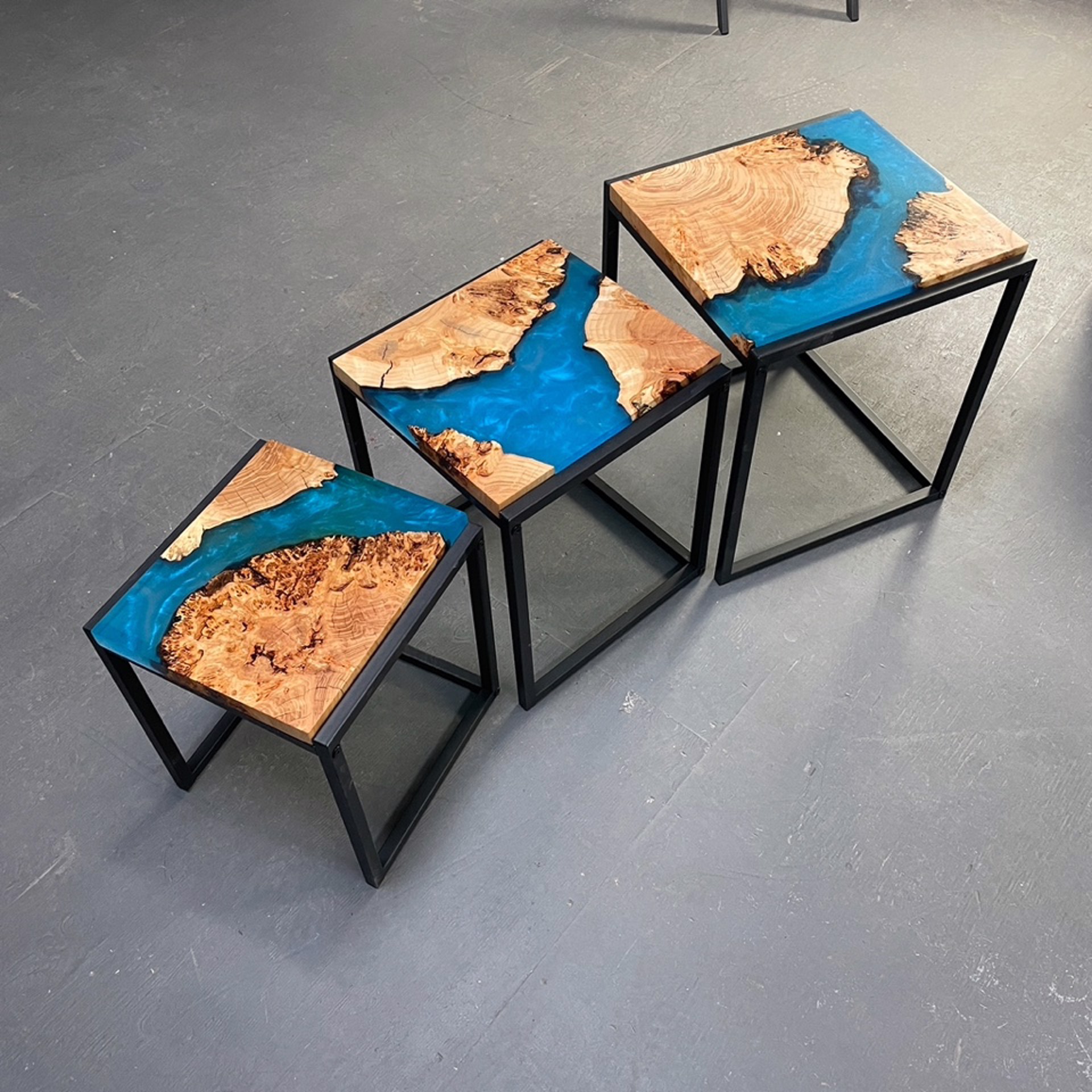 Floating Cottonwood Nesting Tables by Benjamin McLaughlin