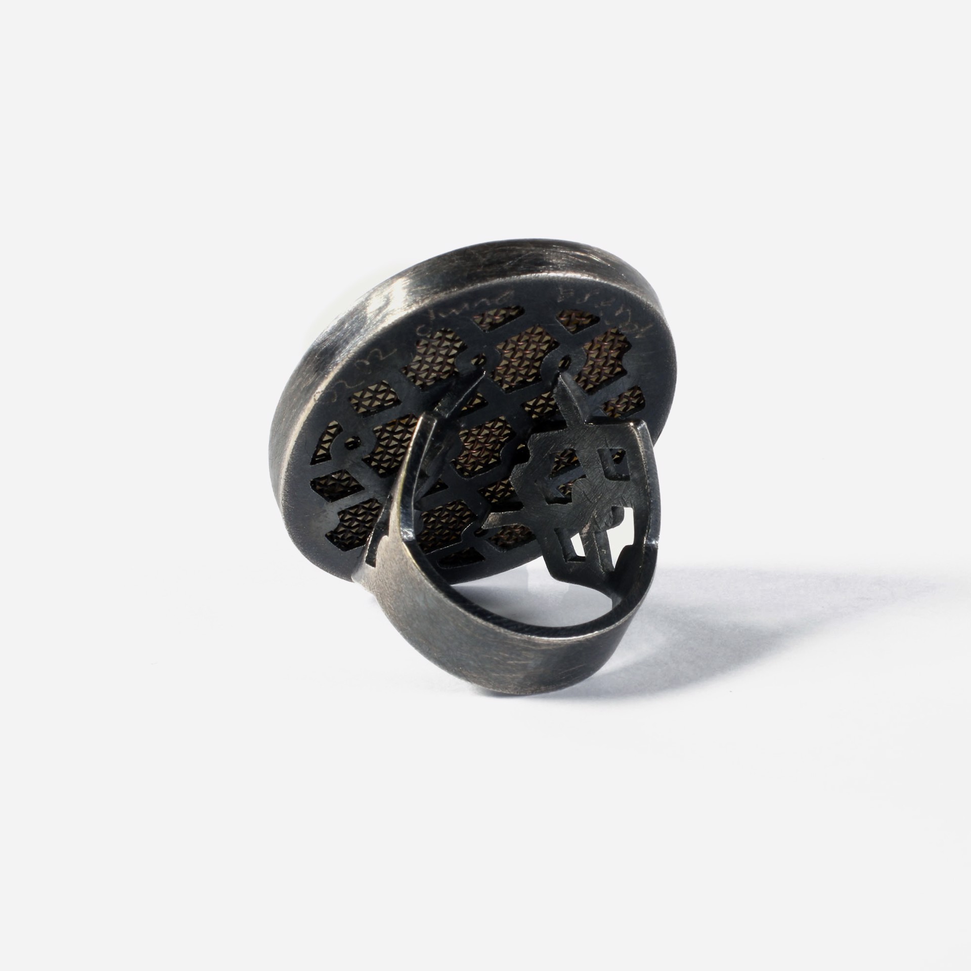 Puddle Ring #1 by Raïssa Bump