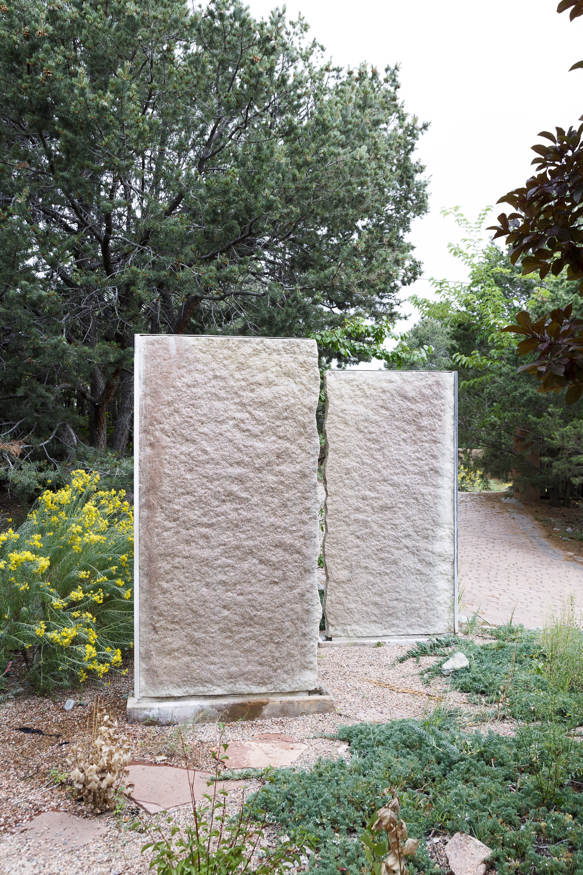 Fountain Gate by Jesús Moroles