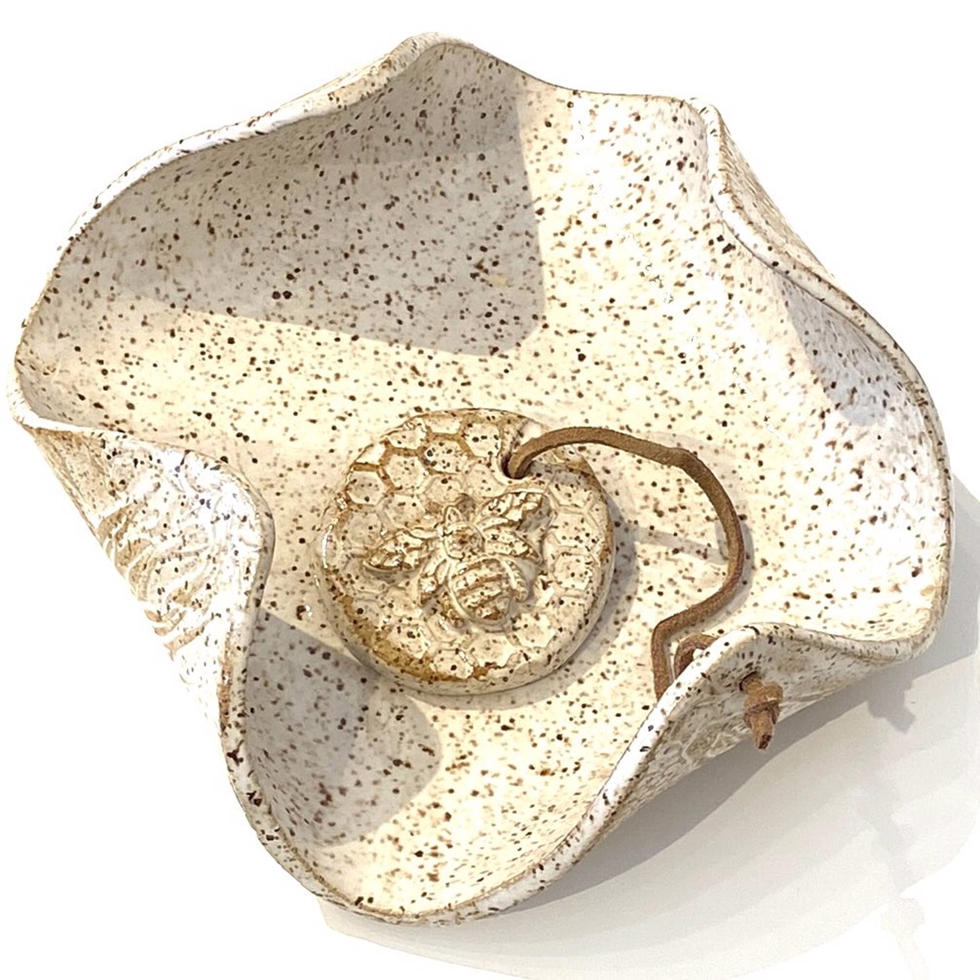 BB23-3 Napkin Holder with Bee and Honeycomb Weight by Barbara Bergwerf, ceramics