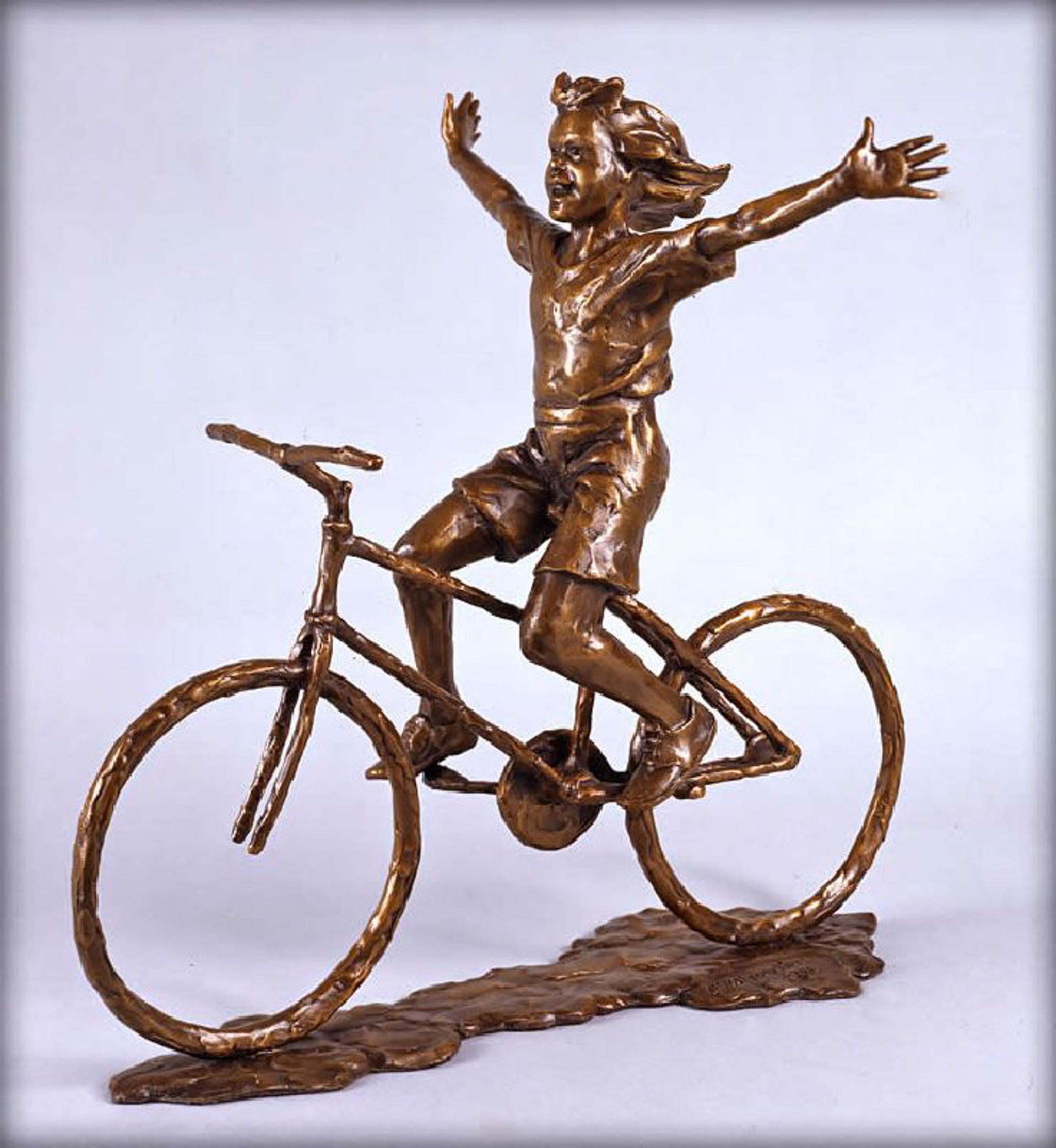 Freewheelin' by Gary Lee Price (sculptor)