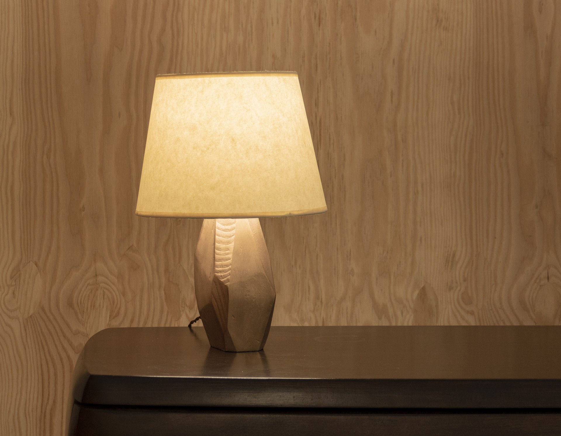 "Nazca" Table lamp by Jacques Jarrige