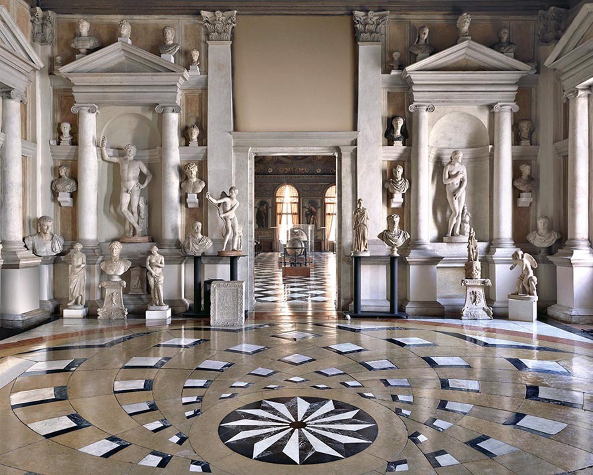 Biblioteca Marciana II, Venezia by Massimo Listri