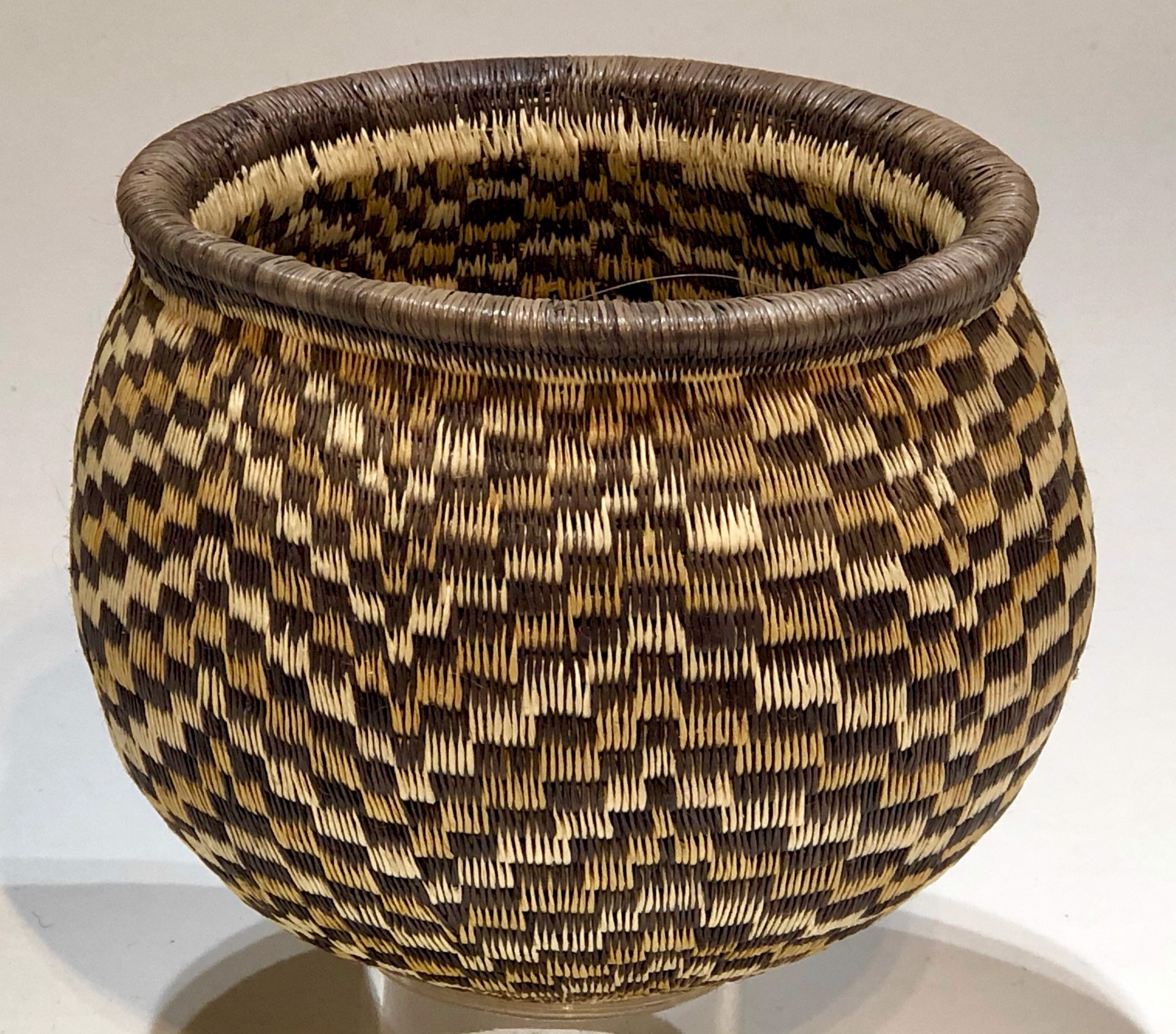 Brown, tan and white basket (SW 587) by Wounaan & Embera Panama Rainforest Baskets Wounaan