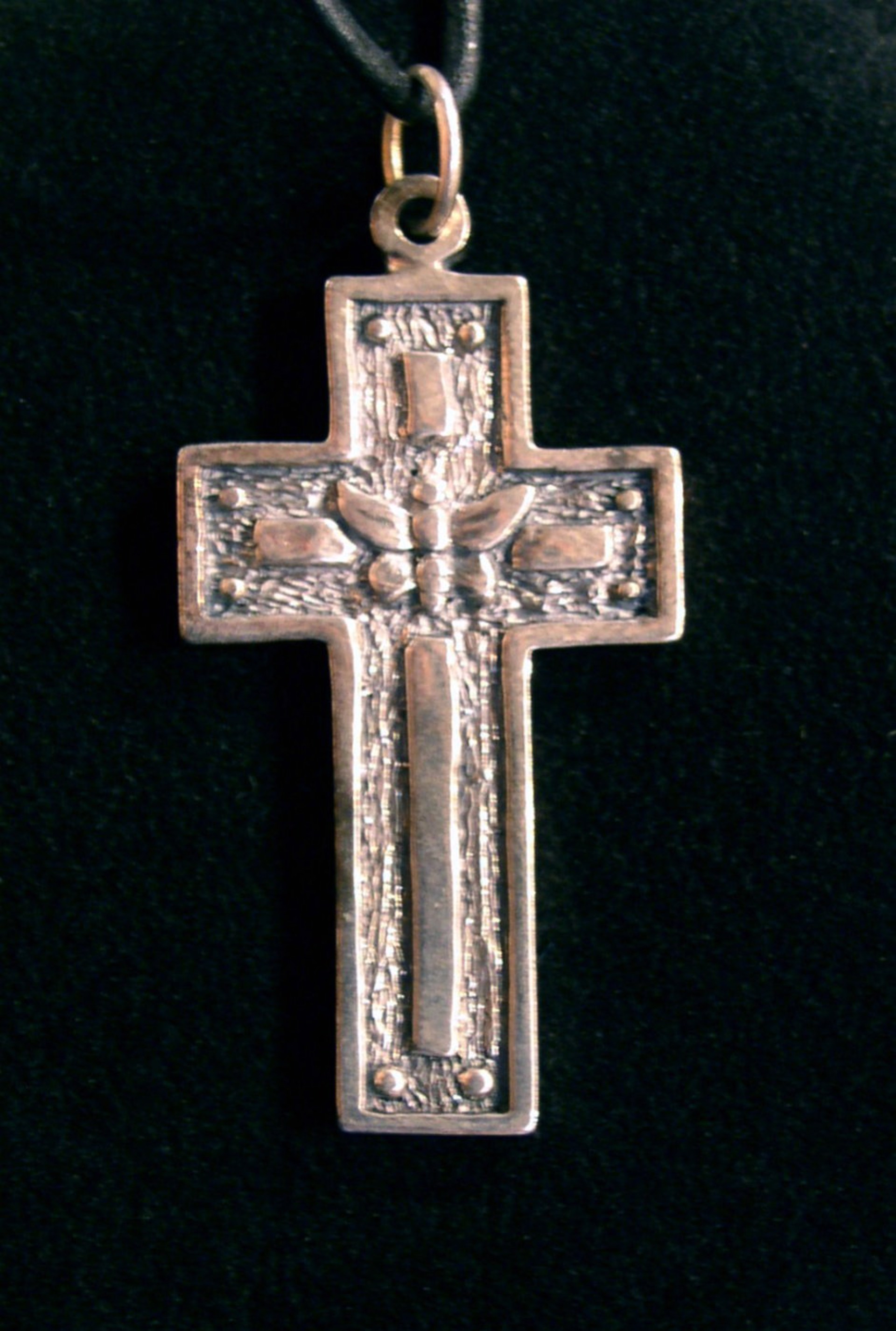 Mystic Cross by Robert Rogers
