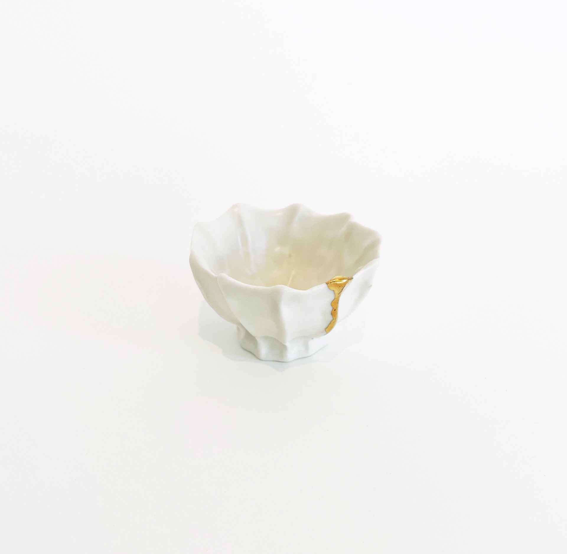 Pinch Pot Lustre Glaze by Bean Finneran