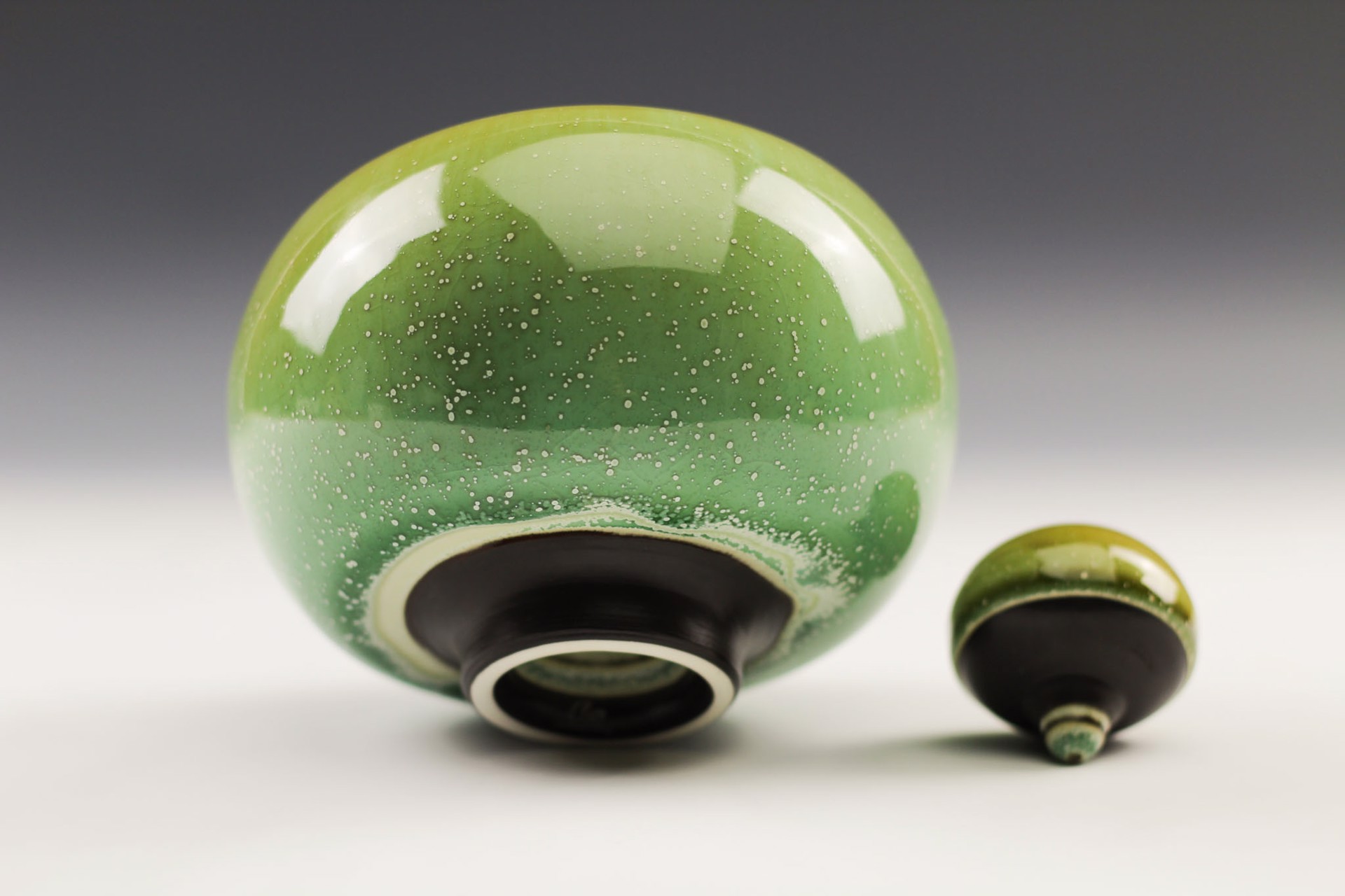 Shiny Jade Bulb Lid Jar by Charlie Olson