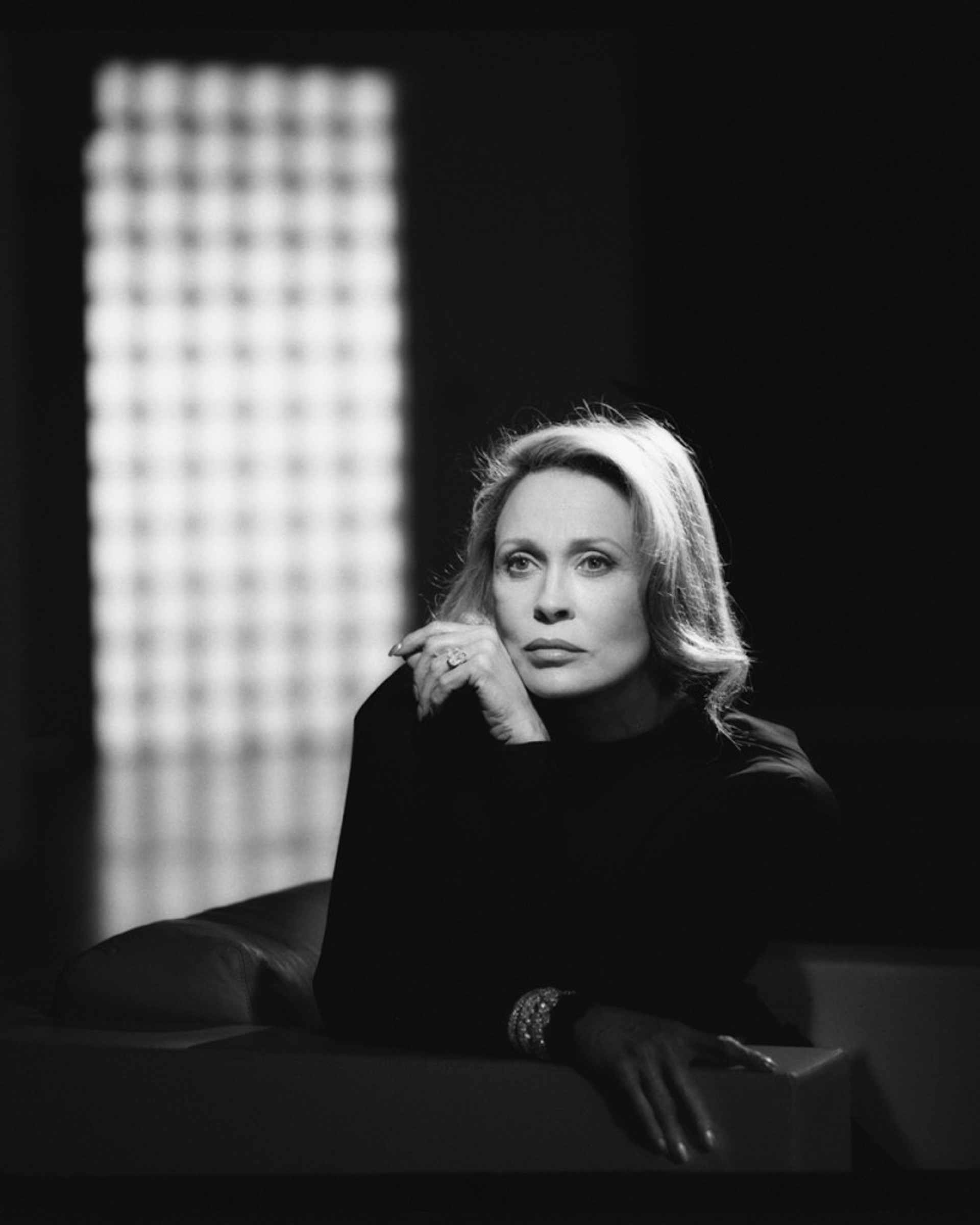 95036 Faye Dunaway Hand up Culver City 1995 BW by Timothy White