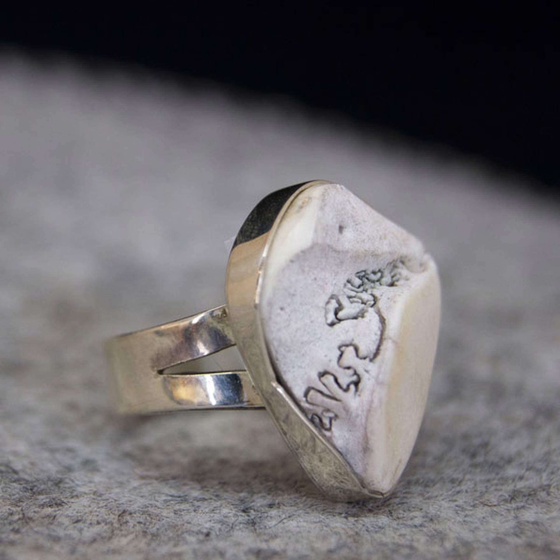 Deer Skull Suture Line Double Shank Ring by Rex Foster